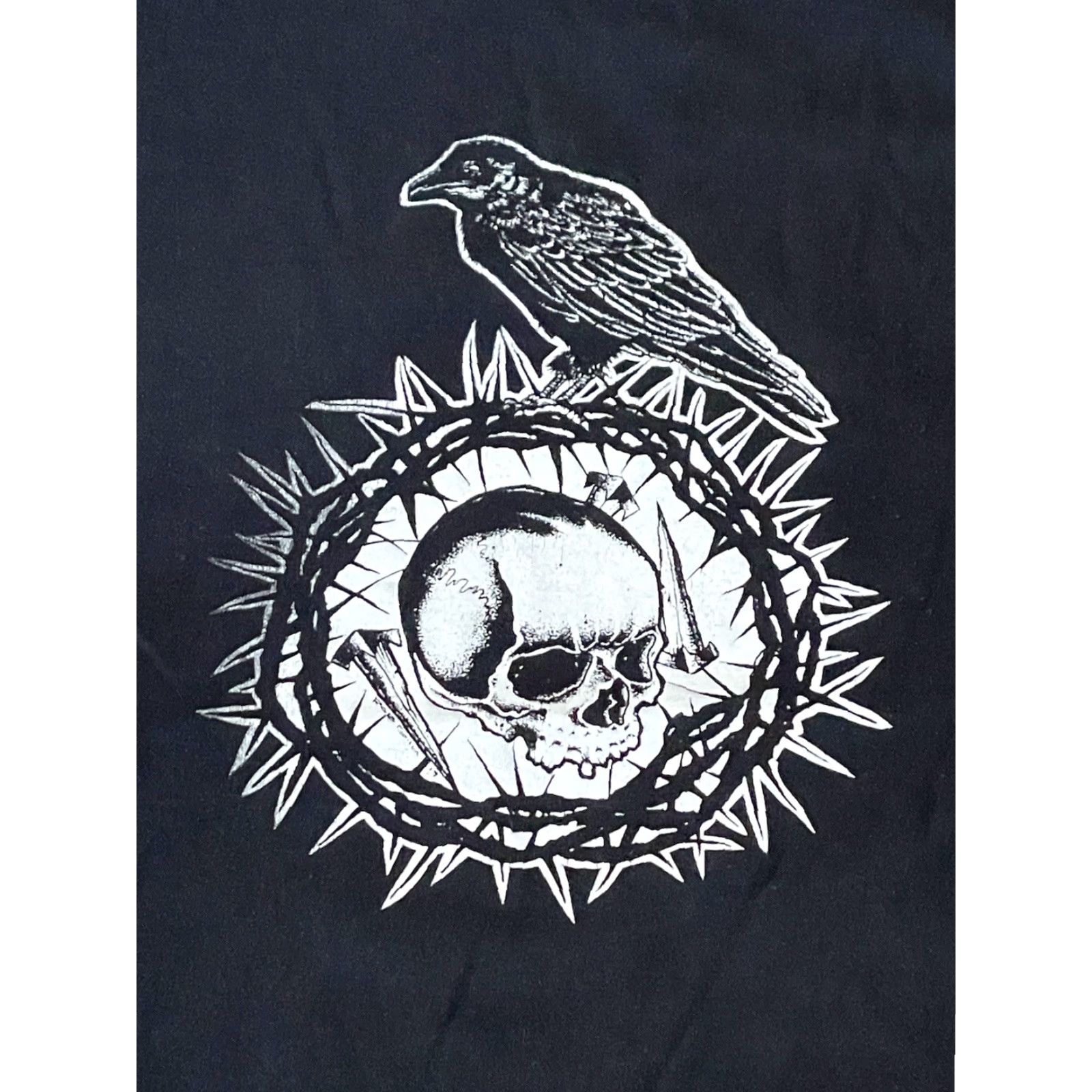 Gildan Raven And Skull T-Shirt Black Large Mens L Short Sleeve Gildan Regular Size Type T-Shirt Size US L / EU 52-54 / 3 - 2 Thumbnail
