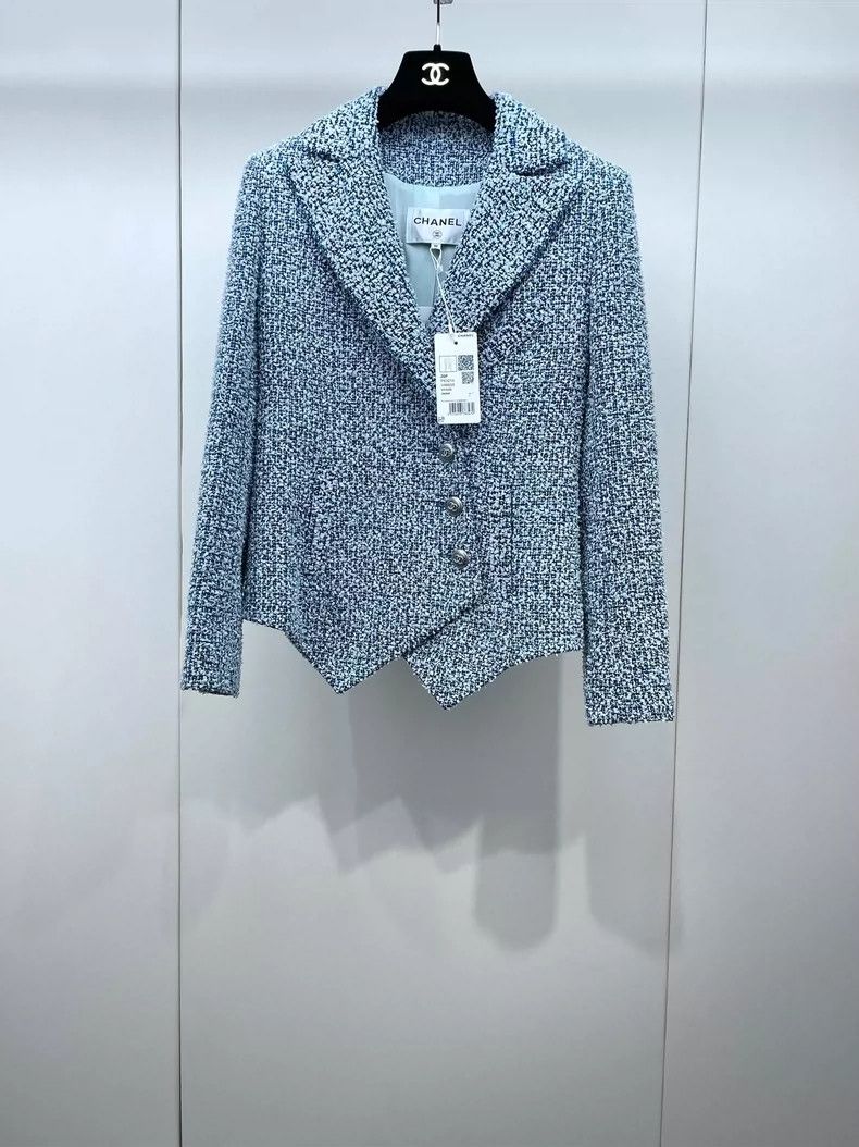 Chanel Chanel Light Blue Tweed Jacket- DMC Size US S / EU 44-46 / 1 - 1 Thumbnail