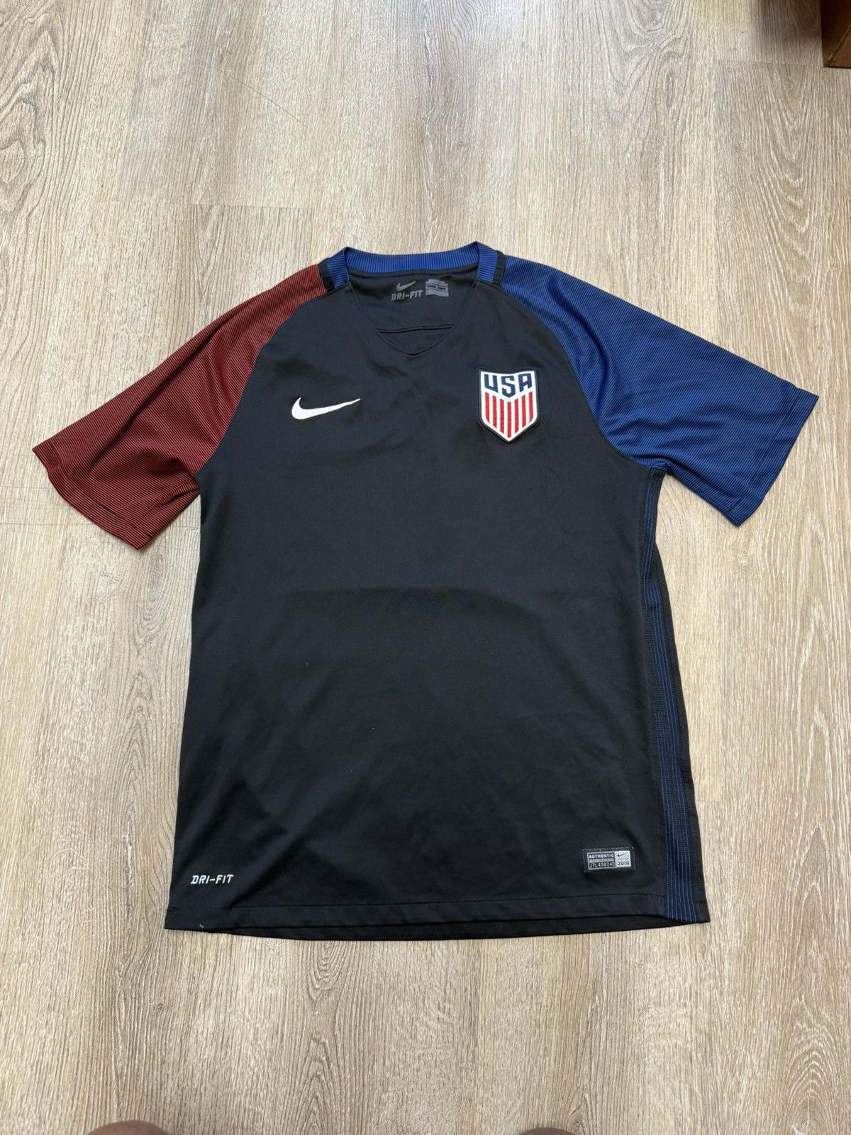 Nike Nike 2016 USA USMNT AWAY JERSEY Size US M / EU 48-50 / 2 - 1 Thumbnail