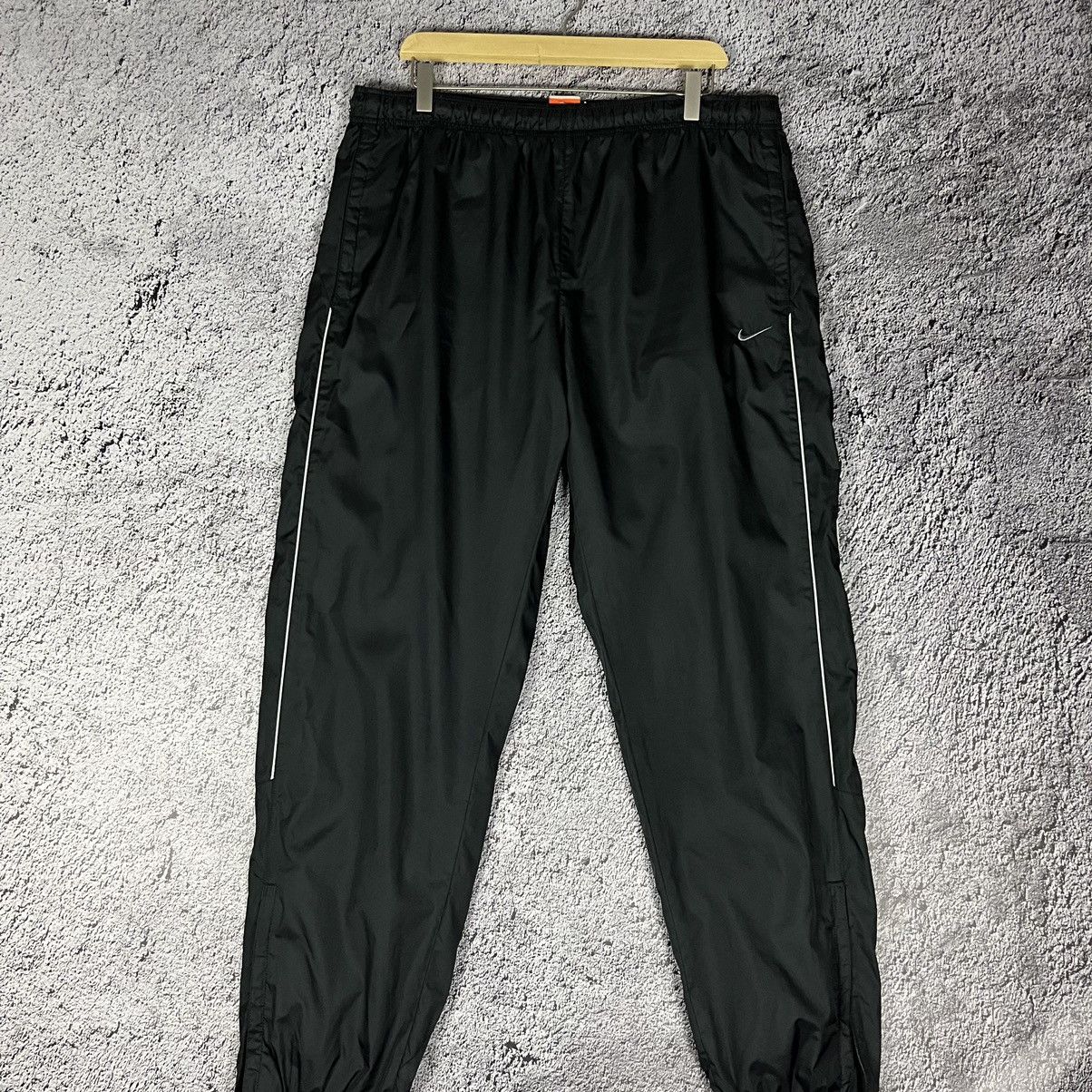 Nike × Vintage 🤖VINTAGE🤖 Nike Neylon Jogger Sport Pants Size US 34 / EU 50 - 4 Thumbnail