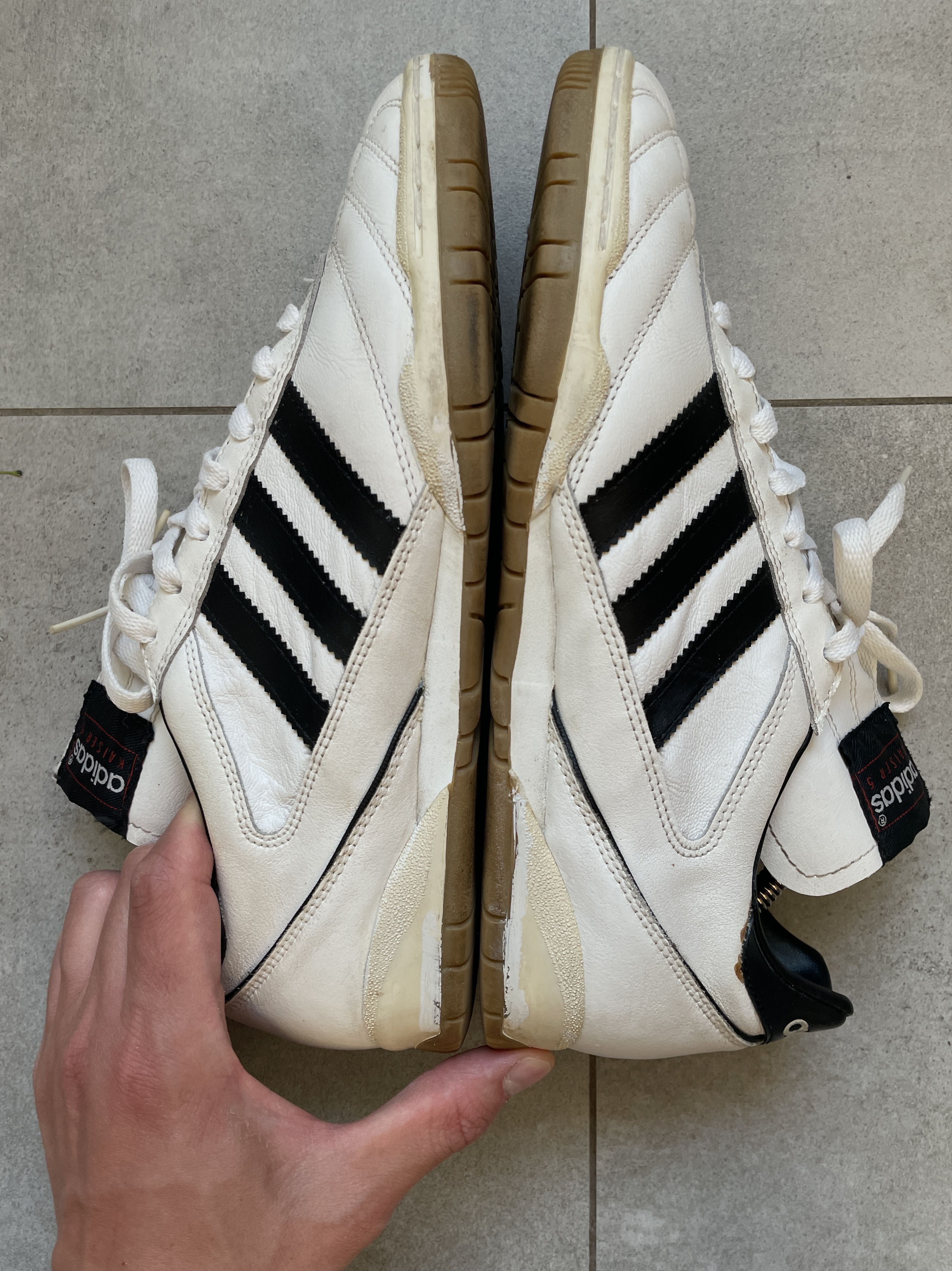 Adidas VINTAGE ADIDAS KAISER SAMBA SOCCER BLOKE LEATHER SNEAKERS Size US 9 / EU 42 - 9 Thumbnail