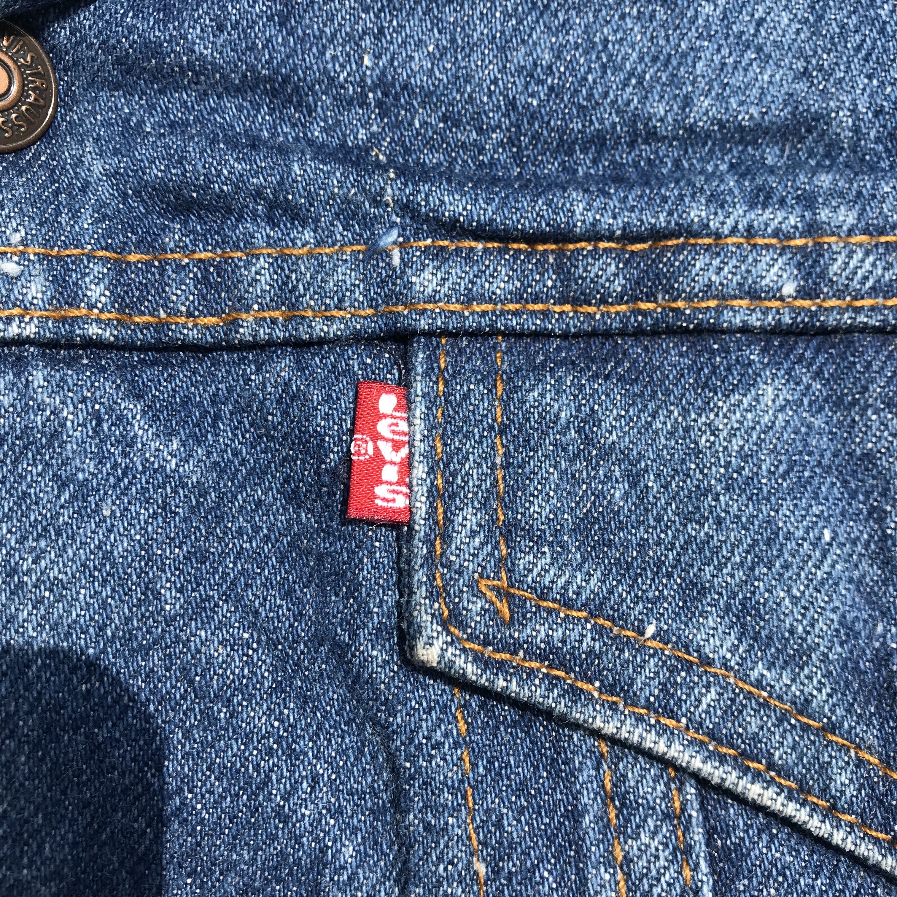 Levi's Vintage 90s Levis Classic Sherpa lined Jeans Trucker Jacket Size US M / EU 48-50 / 2 - 5 Thumbnail