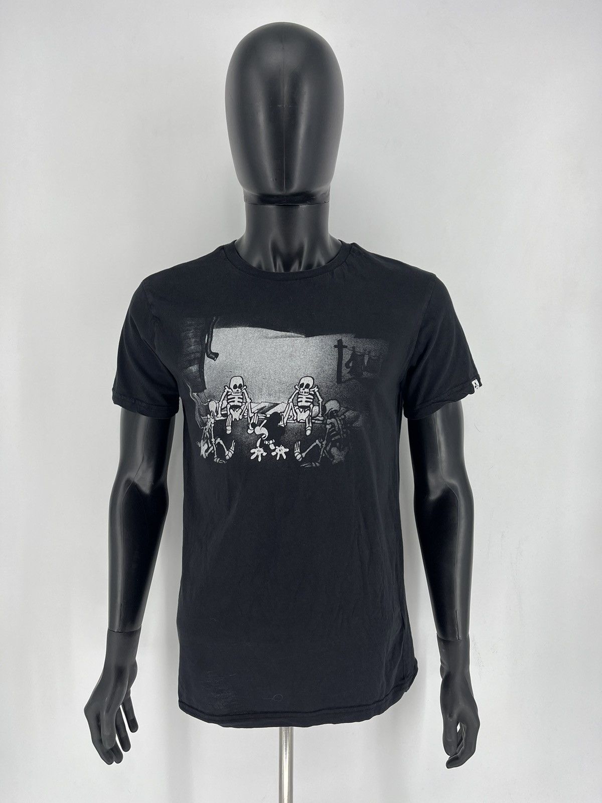 Disney × Vintage Vintage Disney Y2K Skulls T-shirt Tee Black Vintage Rock Size US M / EU 48-50 / 2 - 2 Thumbnail