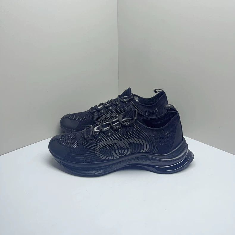 Gucci GUCCI RUN Black Low Top Sneakers Men - dmc Size US 12.5 / EU 45-46 - 1 Thumbnail