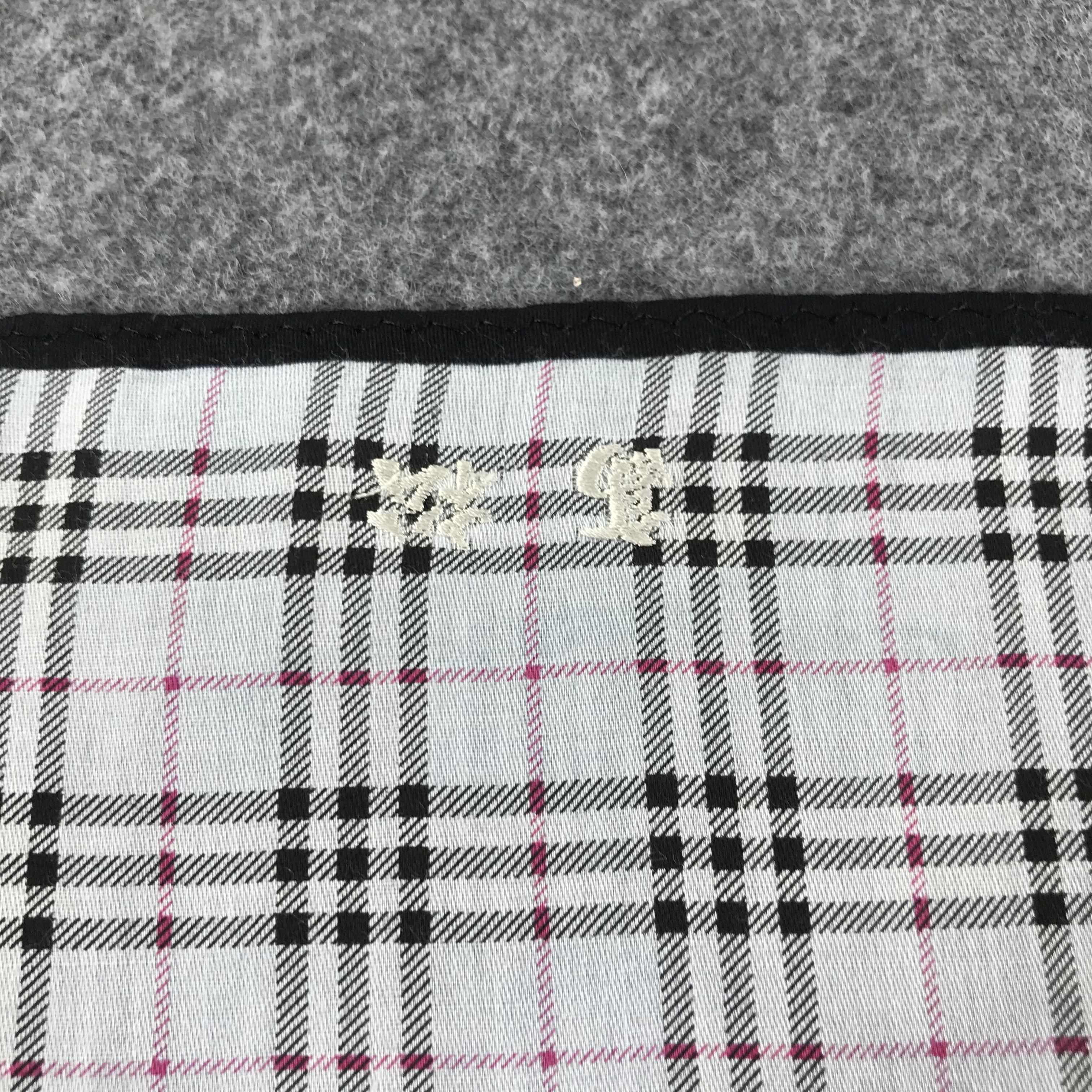 Burberry Burberry Handkerchief Neckerchief Bandana H129 Size ONE SIZE - 6 Thumbnail