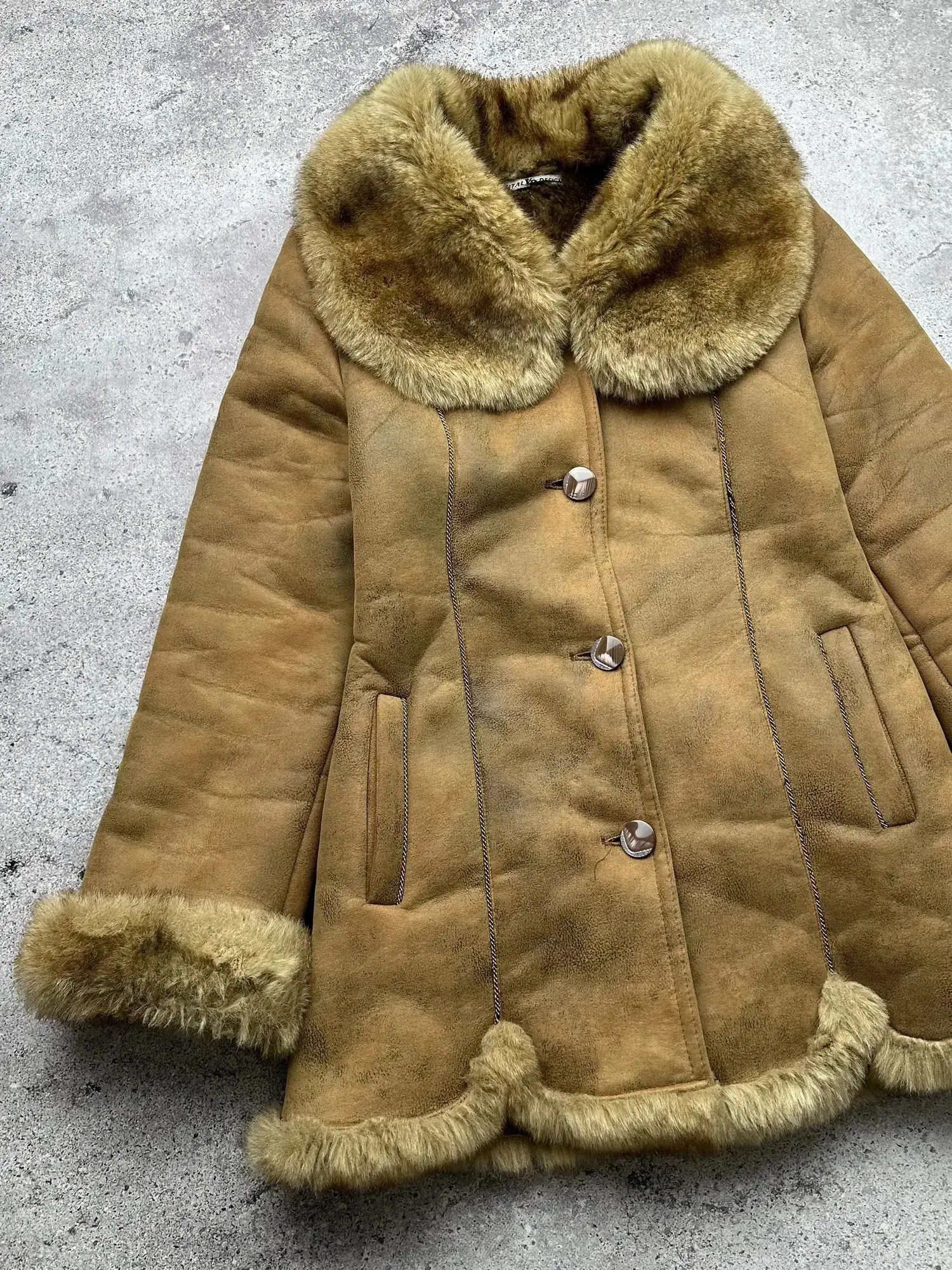 Vintage Vintage Faux Fur/Sheepskin Coat C95(V157) Size XS / US 0-2 / IT 36-38 - 2 Thumbnail