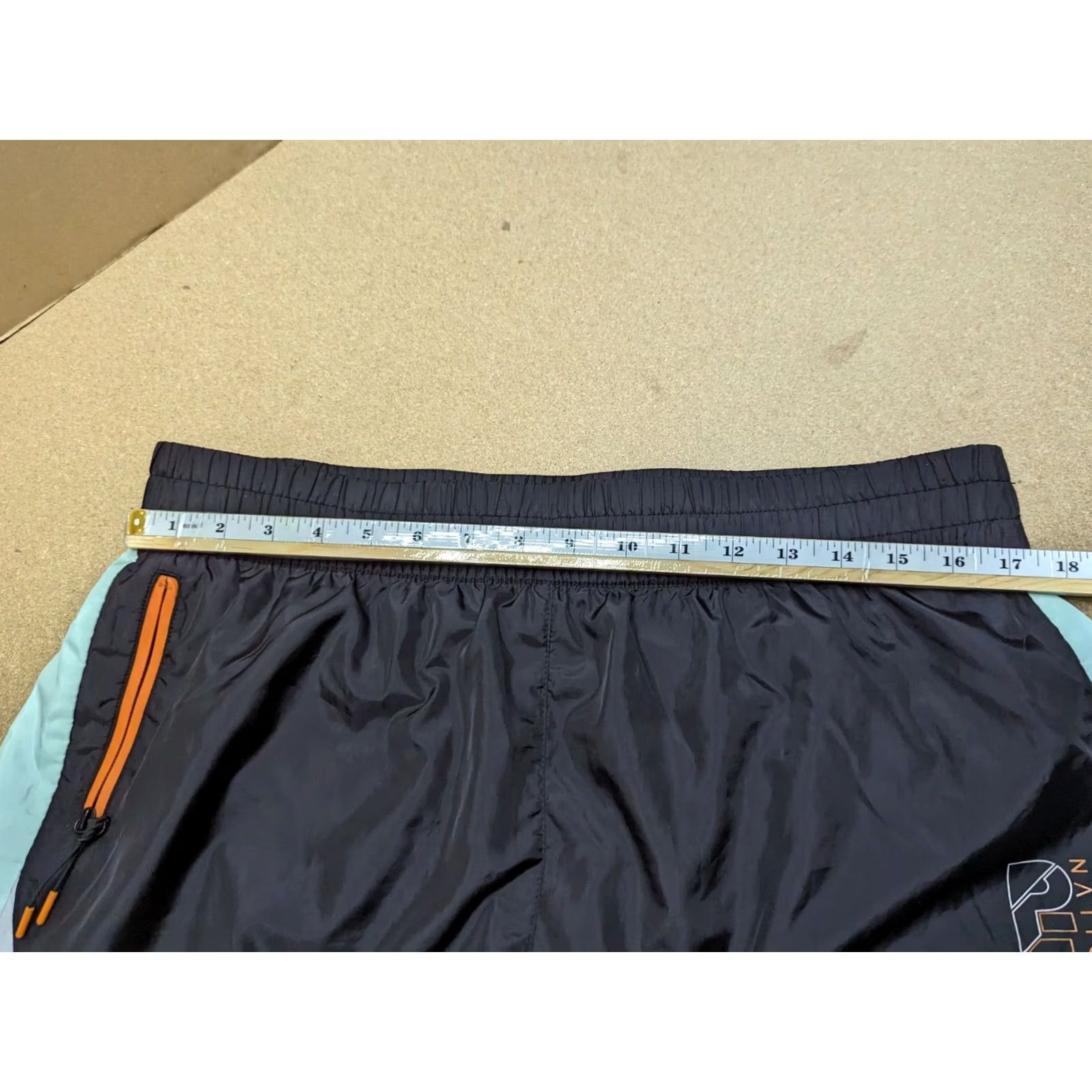 H&M PE Nation X H&M Women’s Shorts L Black Elastic Waist Gym Run Logo Sports Activewear Casual Athletic Compression Womens Short Size 36" / US 14 / IT 50 - 7 Thumbnail