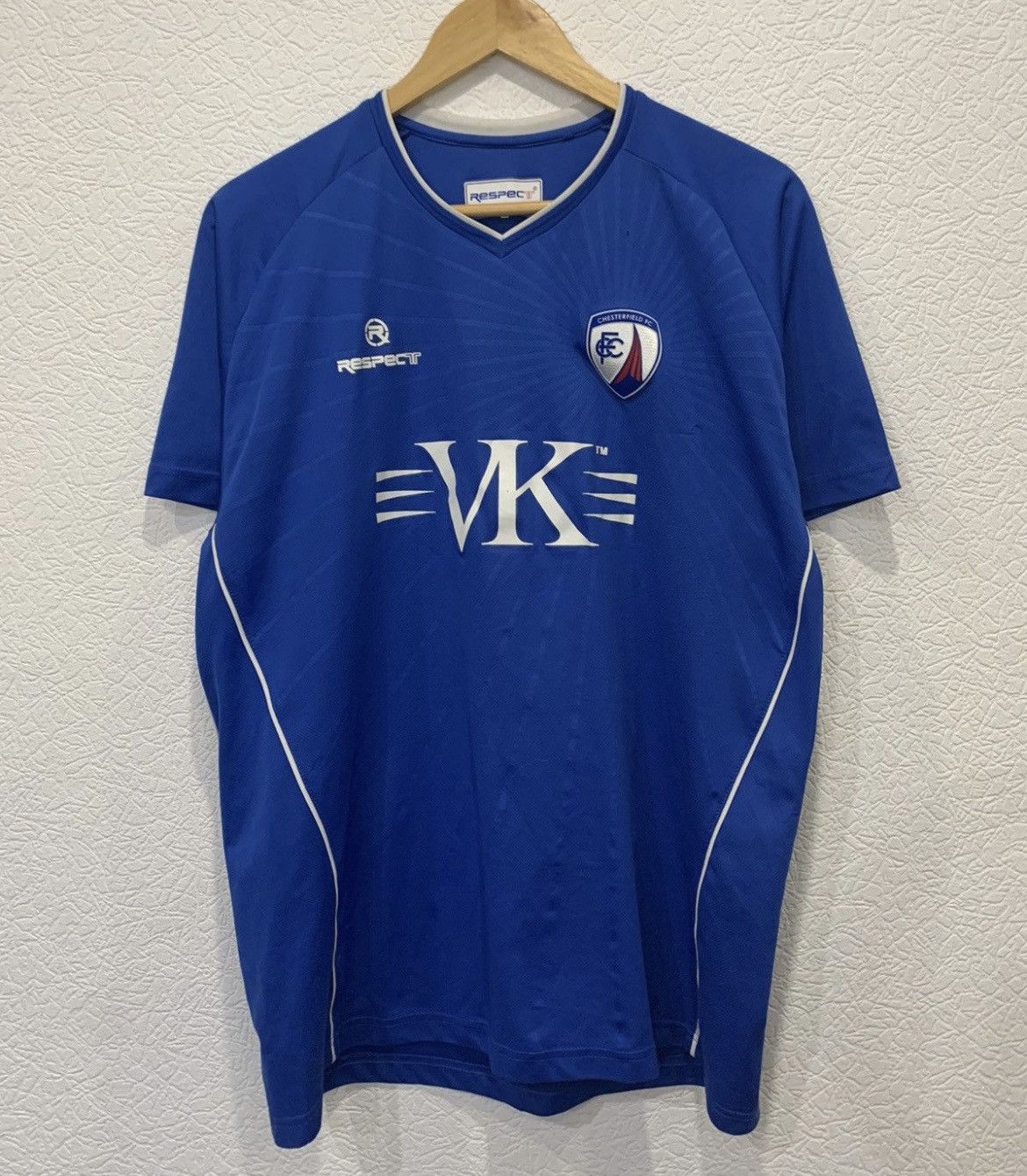 Other CHESTERFIELD RESPECT 2011/2012 HOME KIT SOCCER JERSEY Size US L / EU 52-54 / 3 - 1 Thumbnail