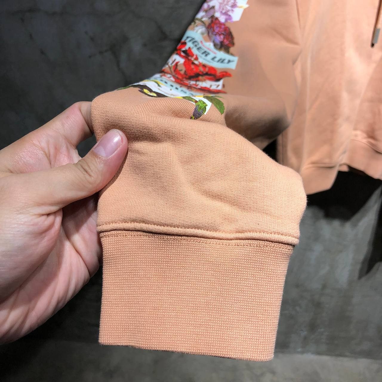 Off-White Off-white flower shop hoodie Size L / US 10 / IT 46 - 7 Thumbnail