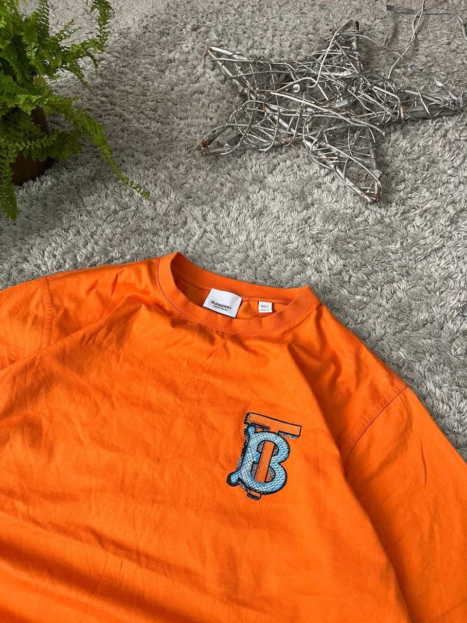 Burberry Burberry T-Shirt Streetwear Luxury Logo Rare Vintage Size US S / EU 44-46 / 1 - 3 Thumbnail