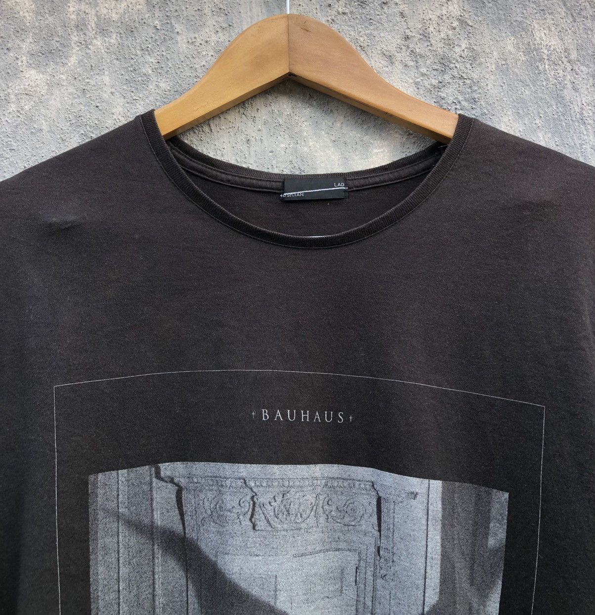 Lad Musician Bauhaus Lad Musician Graphic Long Sleeve Tee Size US S / EU 44-46 / 1 - 4 Thumbnail