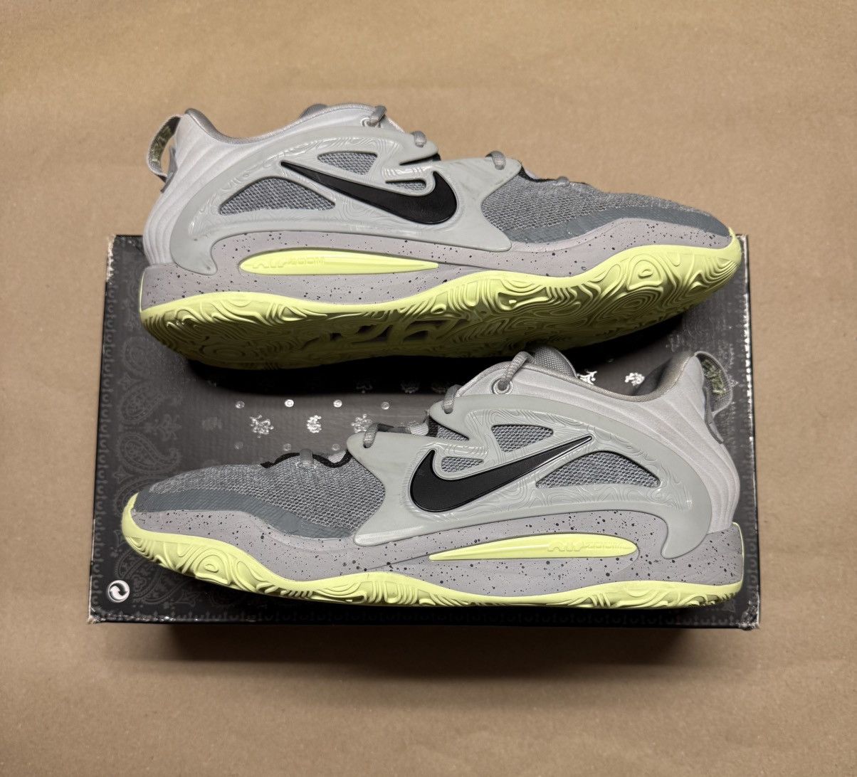 Nike Nike KD 15 Kevin Durant TB Mens size 13.5 Basketball shoes! Size US 13 / EU 46 - 1 Thumbnail
