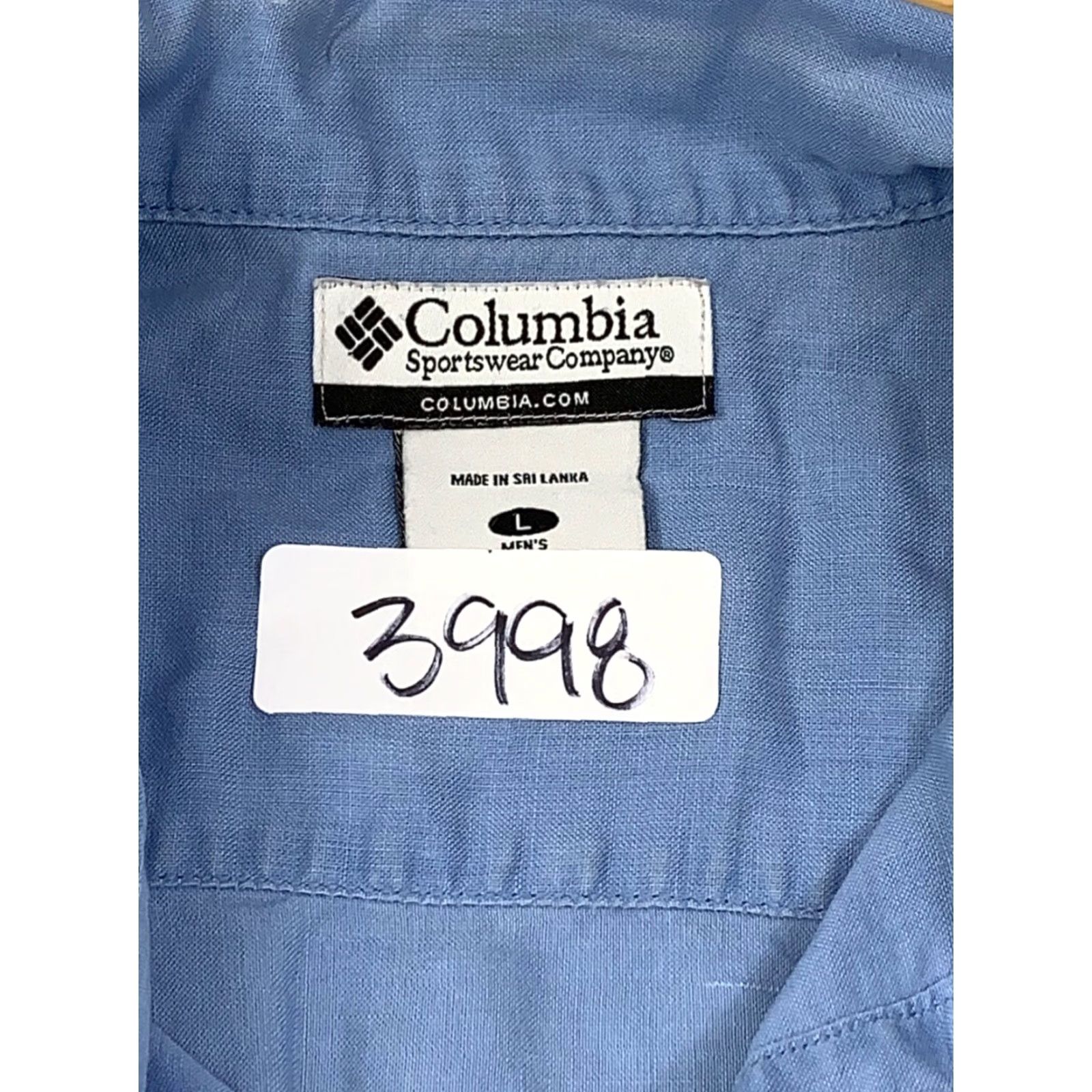 Vintage Columbia Short Sleeve Button Up Shirt Blue Large Casual Mens Shirt Button-Down Collar Buttons Outdoor Classic Fish 1990s? Size US L / EU 52-54 / 3 - 3 Thumbnail