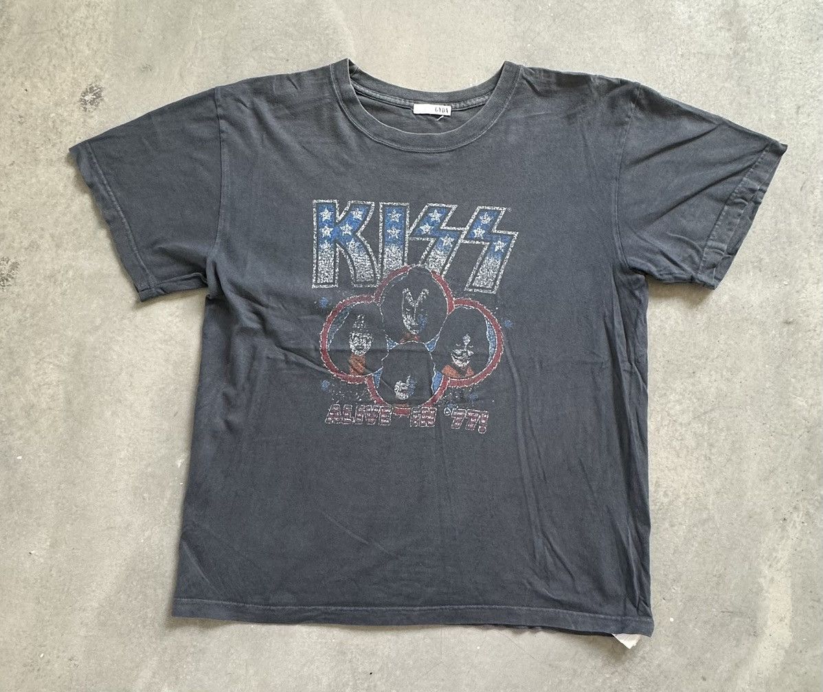 Band Tees VINTAGE GYDA KISS WELL FADED BAND TEE Size US L / EU 52-54 / 3 - 1 Thumbnail