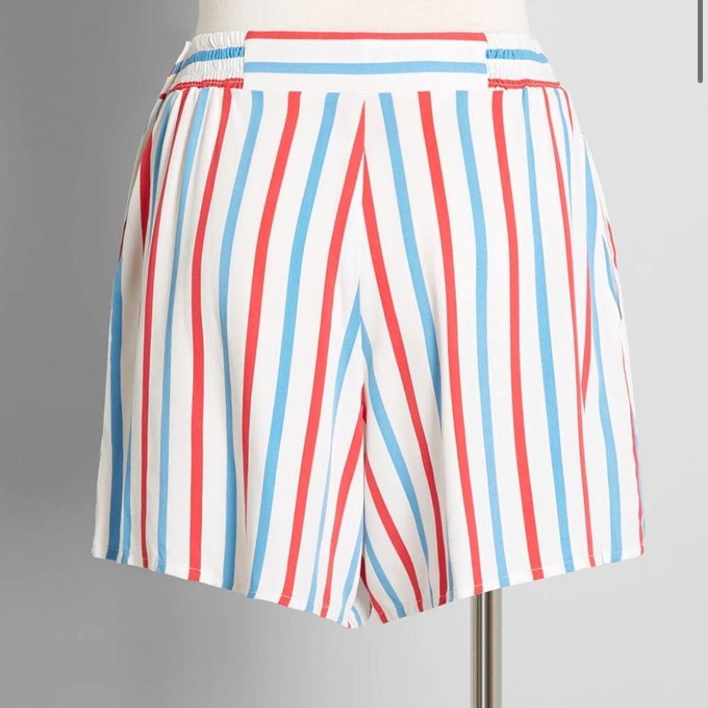 Designer Modcloth Yellow Blue and Red Striped Retro High Rise Shorts Size 32" / US 10 / IT 46 - 4 Thumbnail