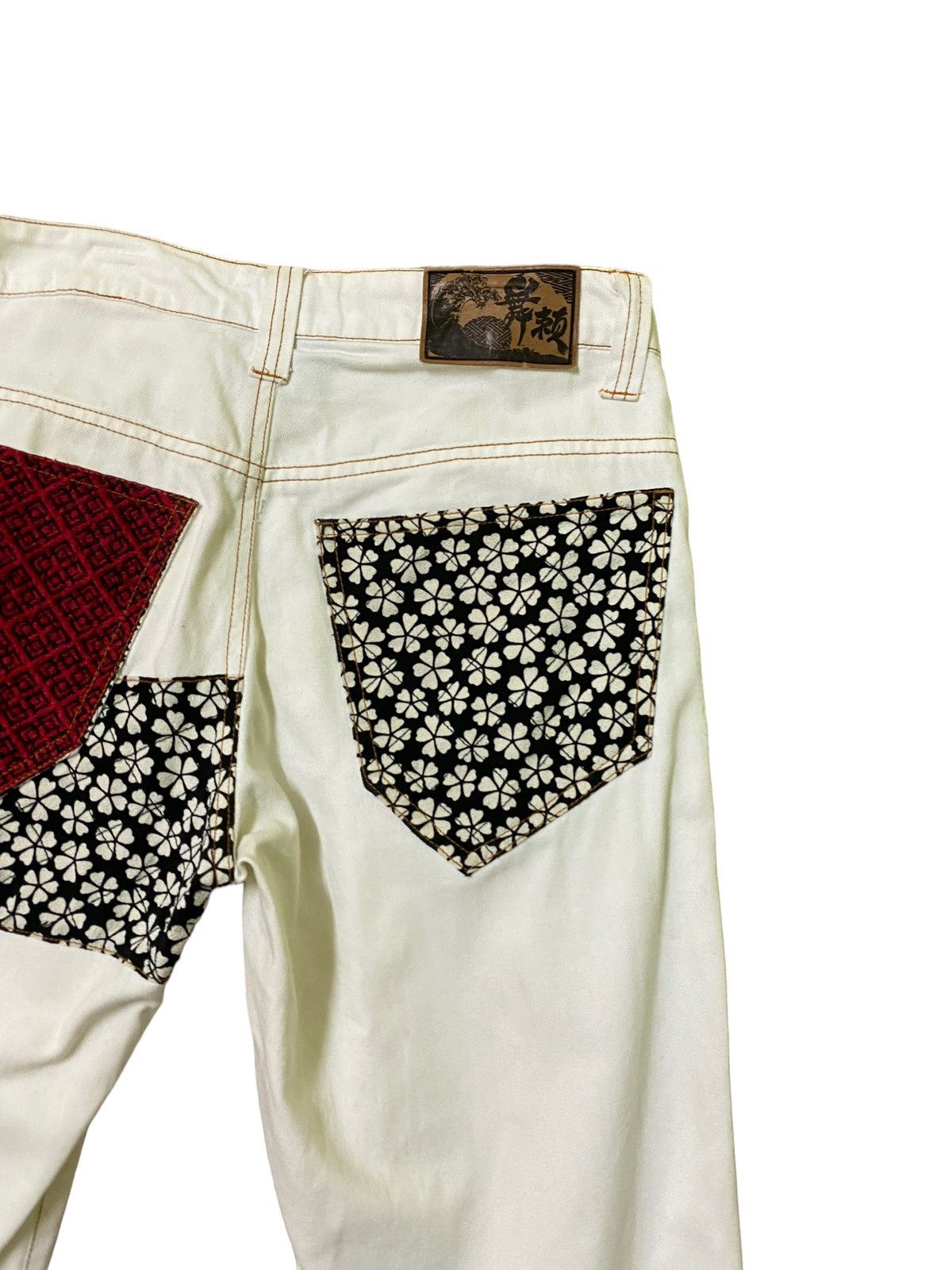 Japanese Brand Vintage Japanese Tradition Motive Patchwork Denim Jeans Size US 32 / EU 48 - 11 Thumbnail