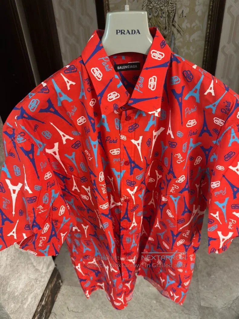 Balenciaga Balenciaga size 41 Eiffel Tower Full Logo Red Short Sleeve Size US M / EU 48-50 / 2 - 5 Thumbnail
