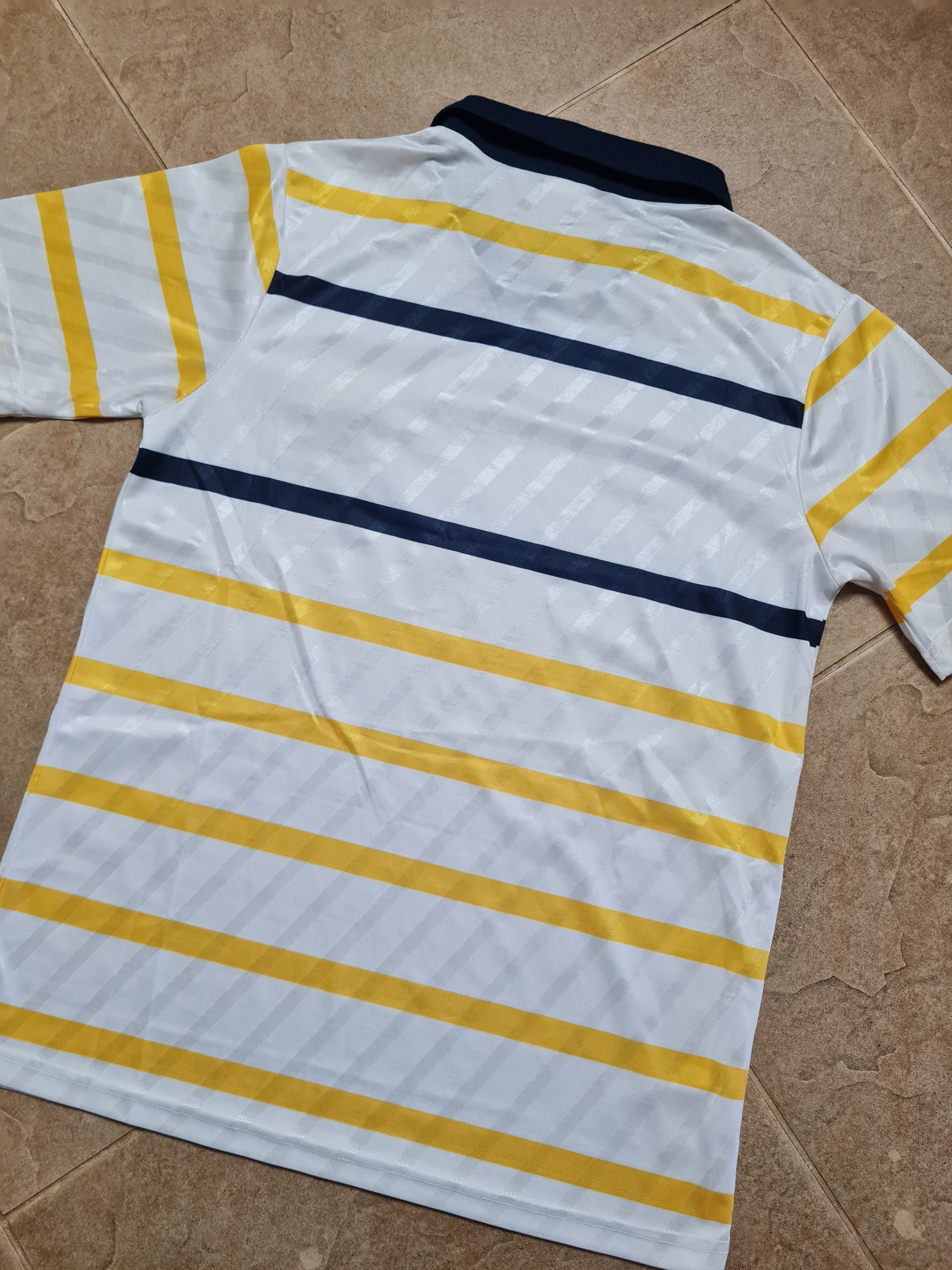 Umbro Scotland National Team Umbro 1988/89/90 Away Shirt Size US M / EU 48-50 / 2 - 18 Thumbnail
