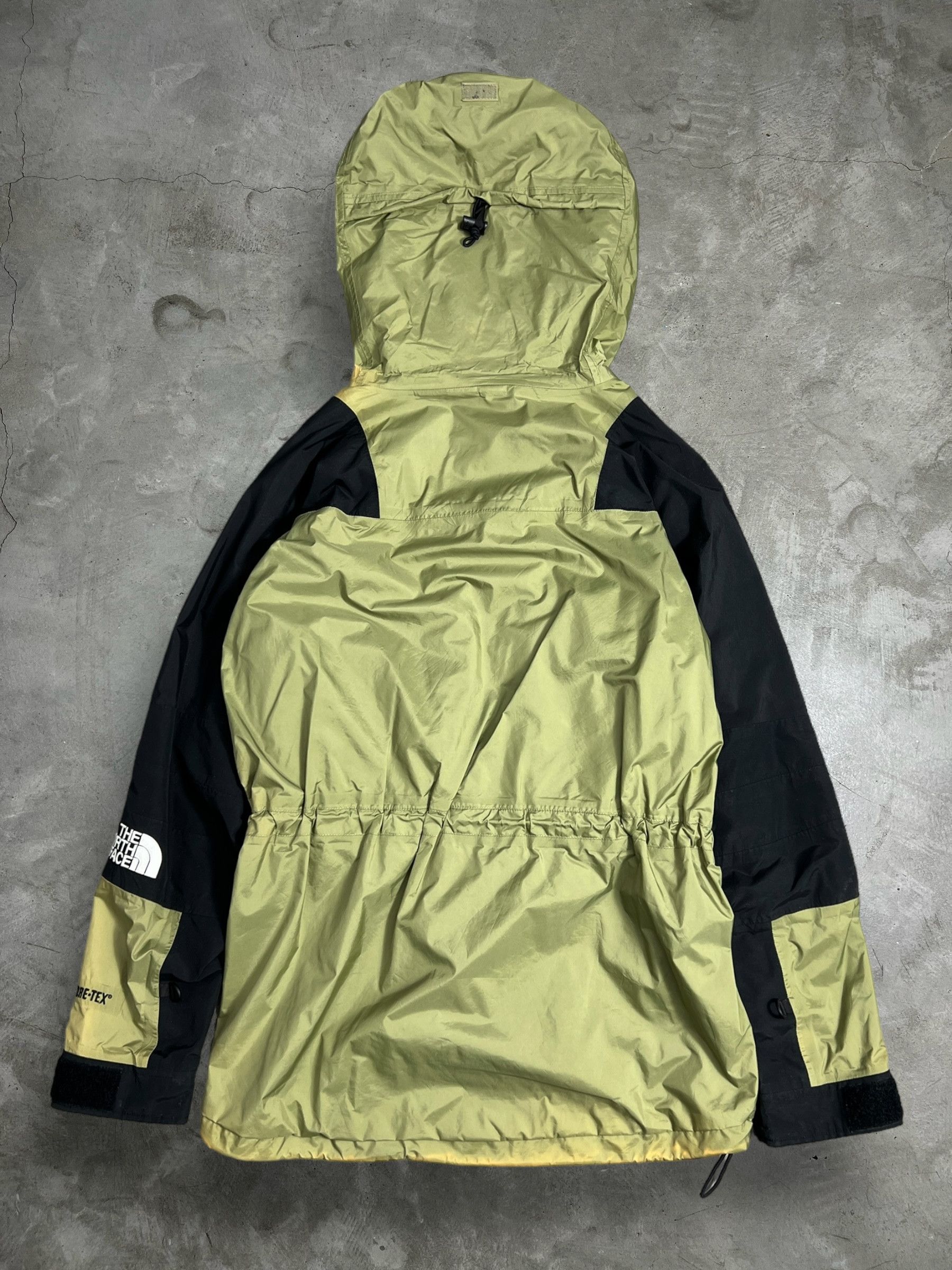Goretex × The North Face The North Face Gore-Tex Women Nylon Jacket (M) JK476 Size M / US 6-8 / IT 42-44 - 15 Thumbnail