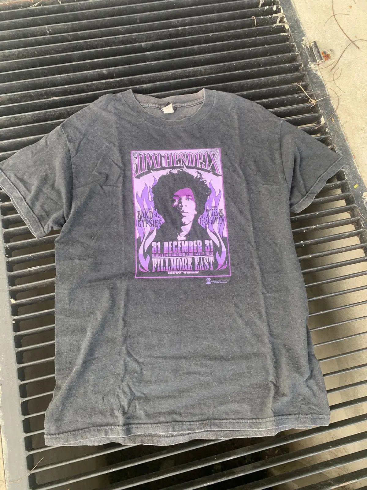 Jimi Hendrix Y2k Jimi Hendrix faded black. Size US L / EU 52-54 / 3 - 1 Thumbnail