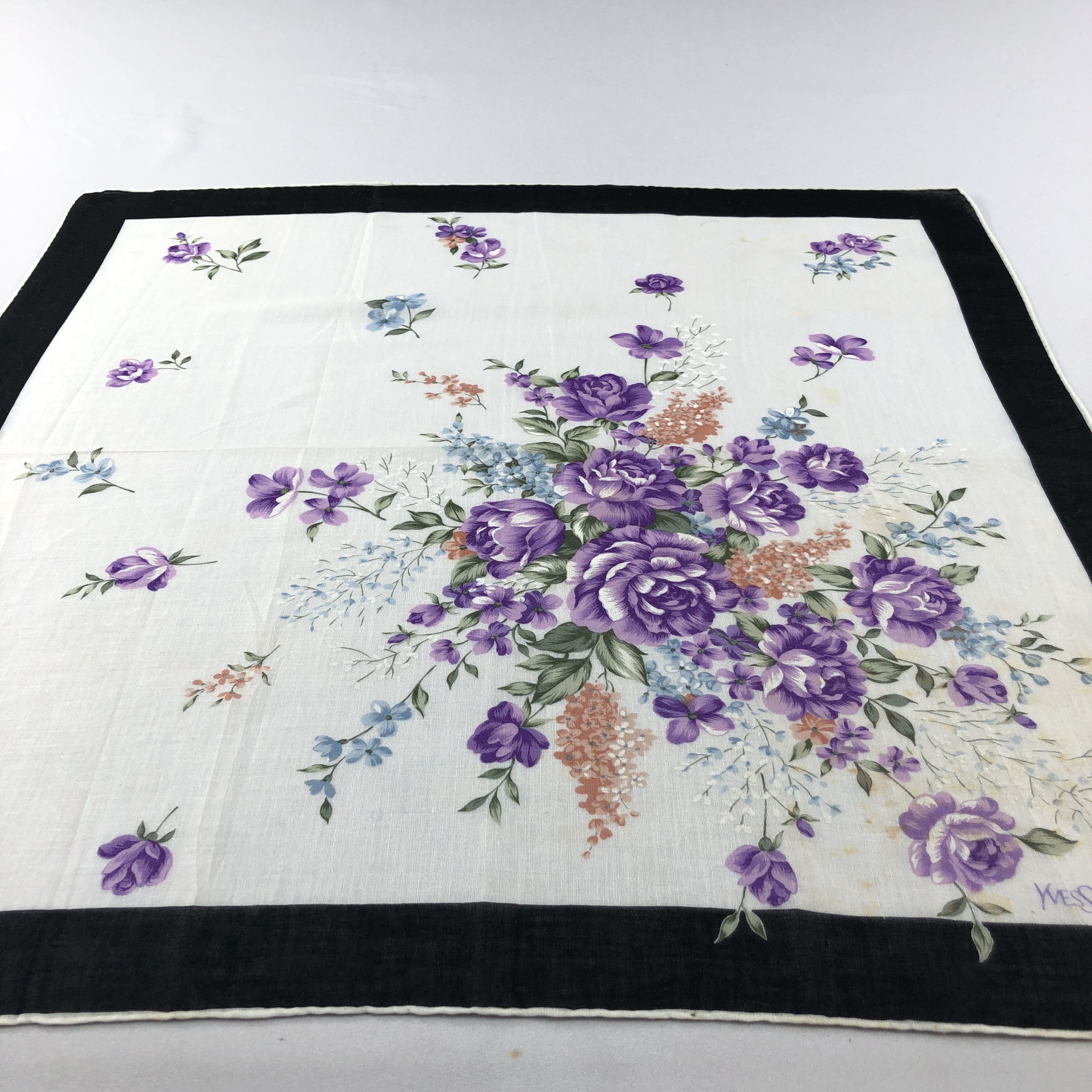 Yves Saint Laurent YSL Handkerchief Neckerchief Bandana H3124 Size ONE SIZE - 4 Thumbnail
