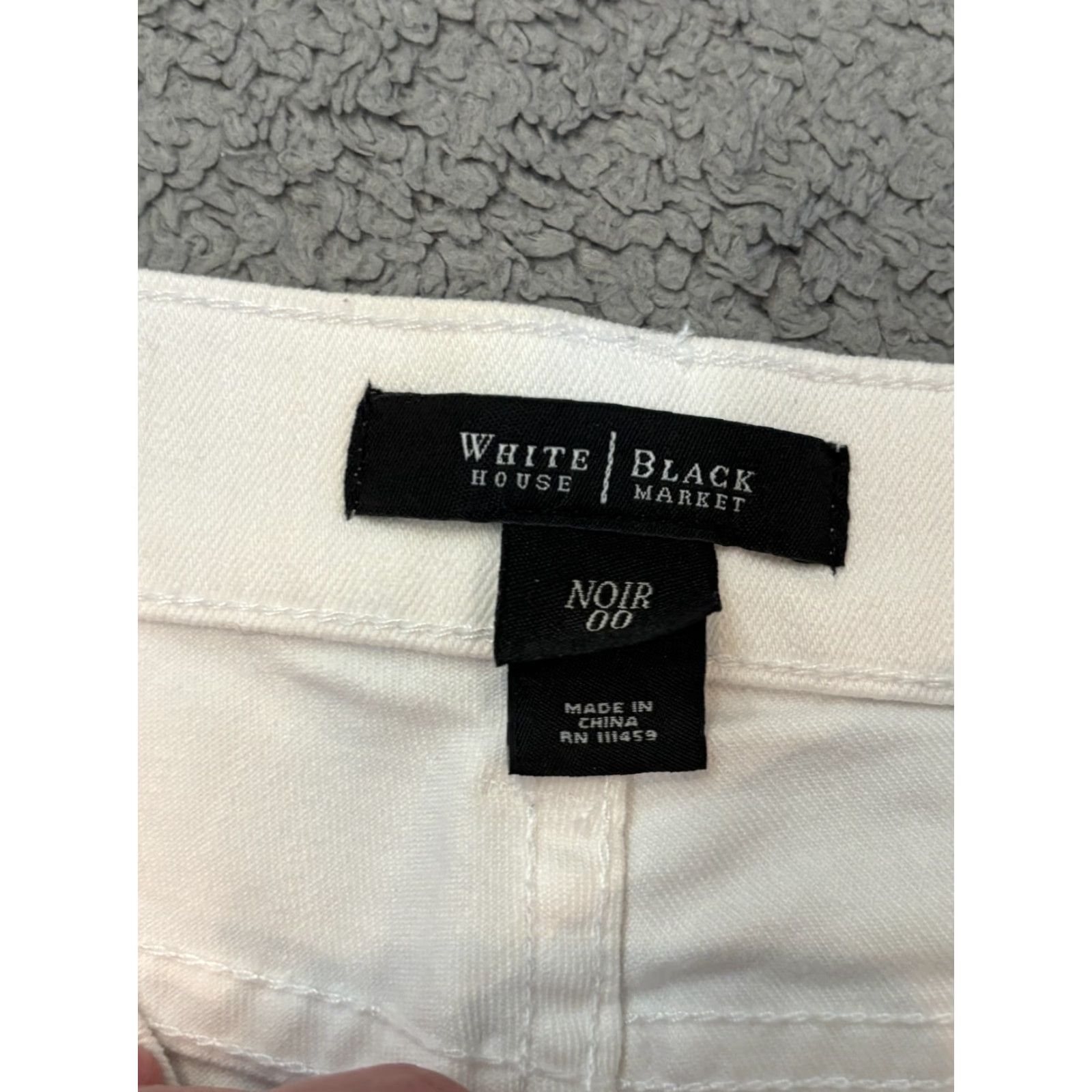 White House Black Market White House Black Market Jeans Womens 00 Ivory White Denim Ankle Zip Casual Size 24" / US 00 / IT 34 - 2 Thumbnail