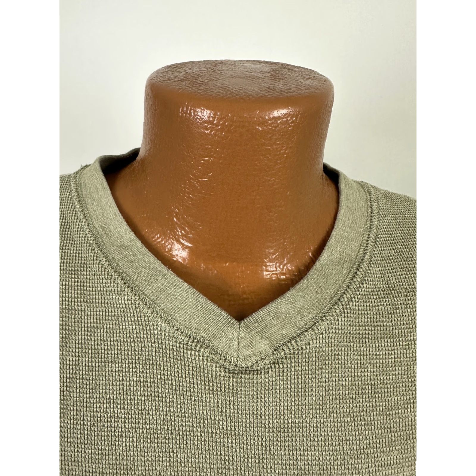 Bugle Boy Vintage Bugle Boy Waffle-Knit Shirt Men L Oversized Stretchy Beige 90s T-Shirt Grunge Hipster 90s Mens Size US L / EU 52-54 / 3 - 4 Thumbnail
