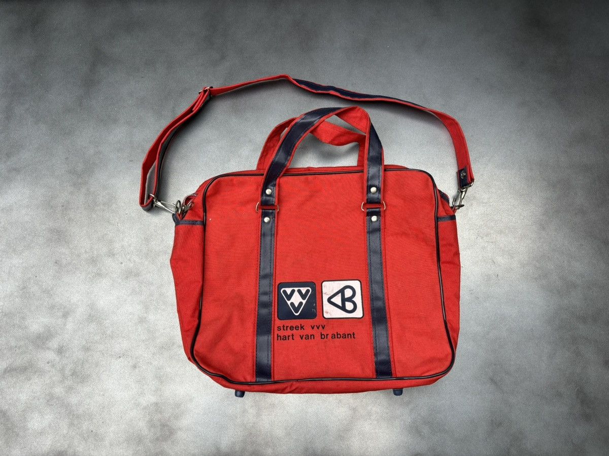Vintage 1970s Vintage Messenger Bag Tilburg Netherlands Tourism VVV Size ONE SIZE - 15 Thumbnail