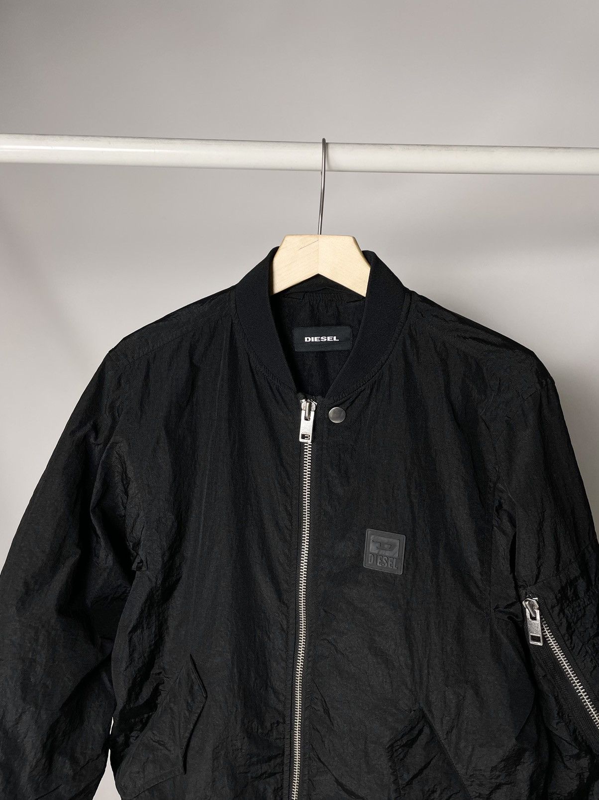Diesel Diesel J-Dust ( S size ) 👁️ Vintage Black Nylon Bomber Jacket Size US S / EU 44-46 / 1 - 2 Thumbnail