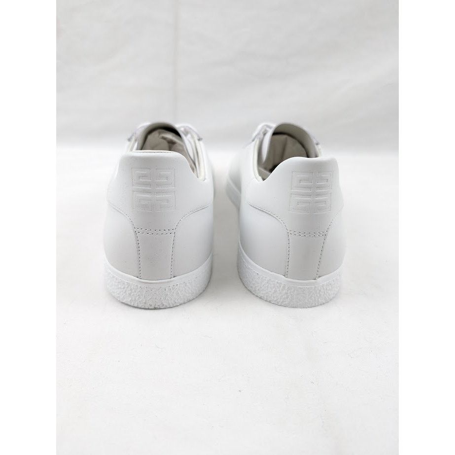 Givenchy o1rshd1 Low-Top Sneakers in White Size US 10 / EU 43 - 19 Thumbnail
