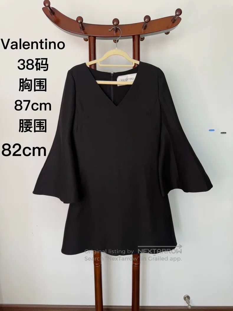 Valentino Valentino dress Size S / US 4 / IT 40 - 2 Thumbnail