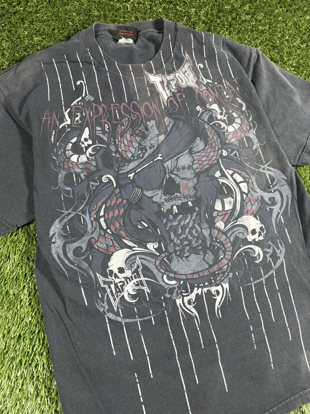 Tapout Vintage Y2k Faded Tapout WWE Grunge Skull Emo AOP Death Tee Size US XL / EU 56 / 4 - 2 Thumbnail