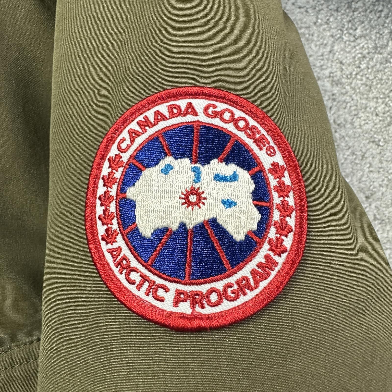 Canada Goose Canada Goose Trillium Parka - Size XS - RRP £1495 Size XS / US 0-2 / IT 36-38 - 3 Thumbnail