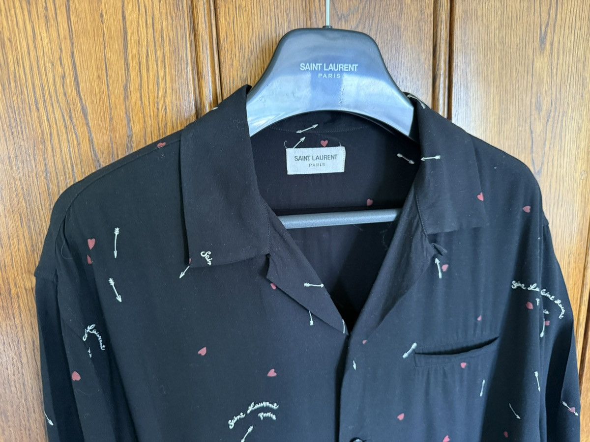 Saint Laurent Paris SS22 Saint Laurent short sleeve shirt heart arrow logo 41 Size US L / EU 52-54 / 3 - 9 Thumbnail