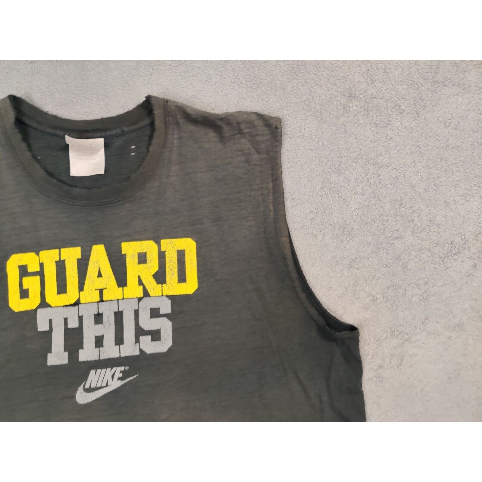 Nike VINTAGE Nike Shirt Adult Mens XL Faded Black Guard This Size US XL / EU 56 / 4 - 11 Thumbnail