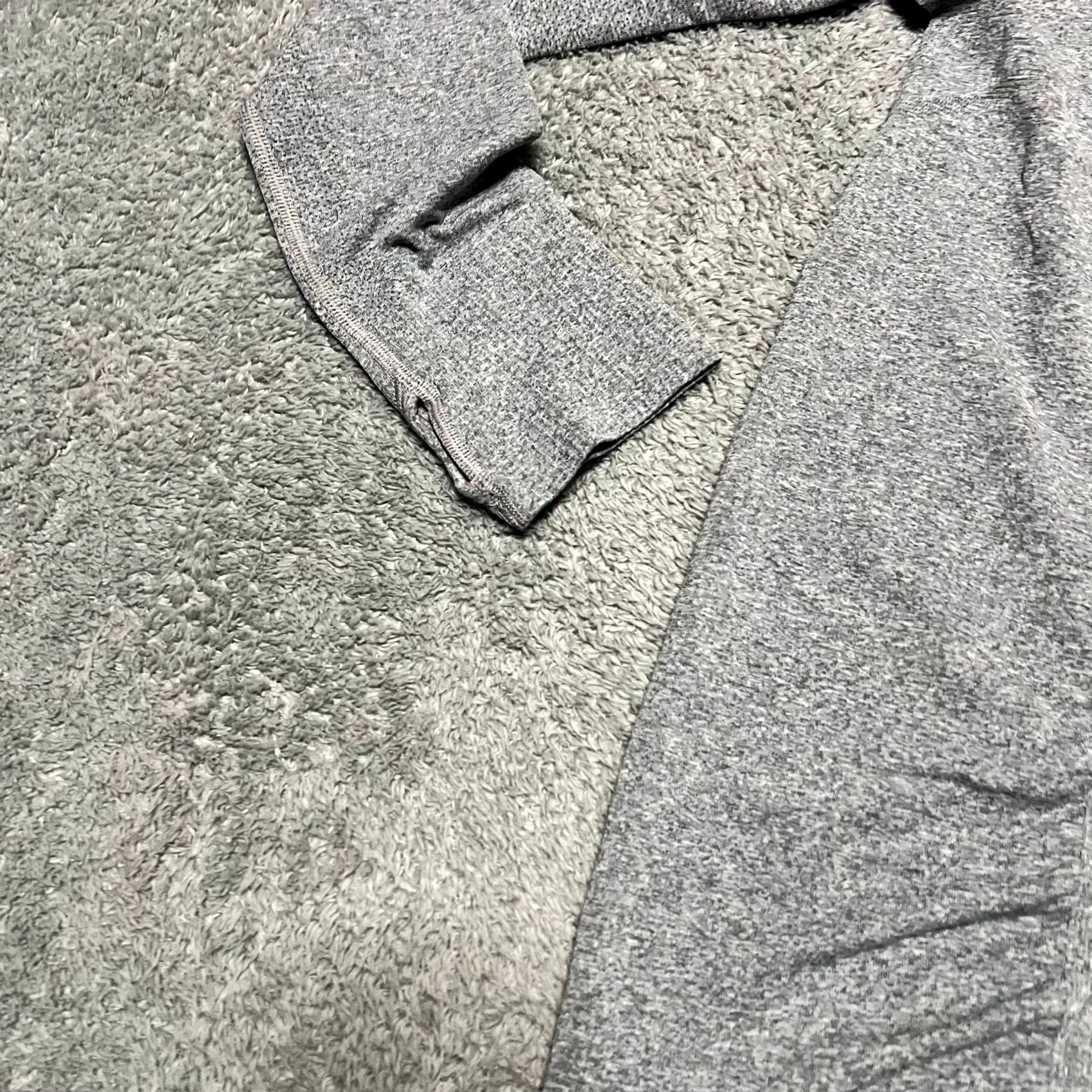 Athleta Athleta Shirt Womens Large Fast Track 1/4 Zip Ruched Long Sleeve Gray Pullover Size L / US 10 / IT 46 - 2 Thumbnail