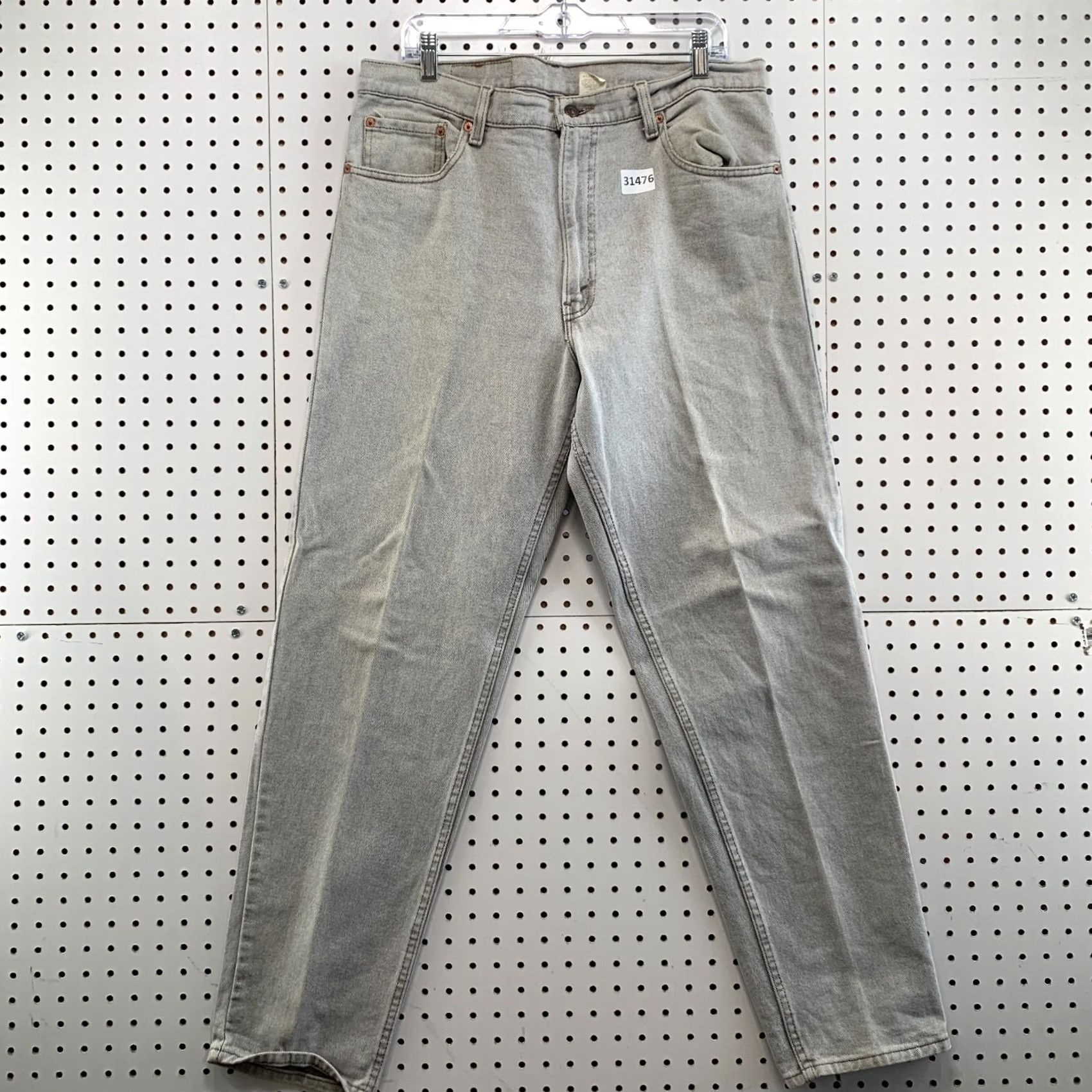 Levi's VINTAGE Levi's 550 Gray Denim Jeans Mens 35x31.5 Straight Made USA Jeans Size US 35 - 2 Thumbnail