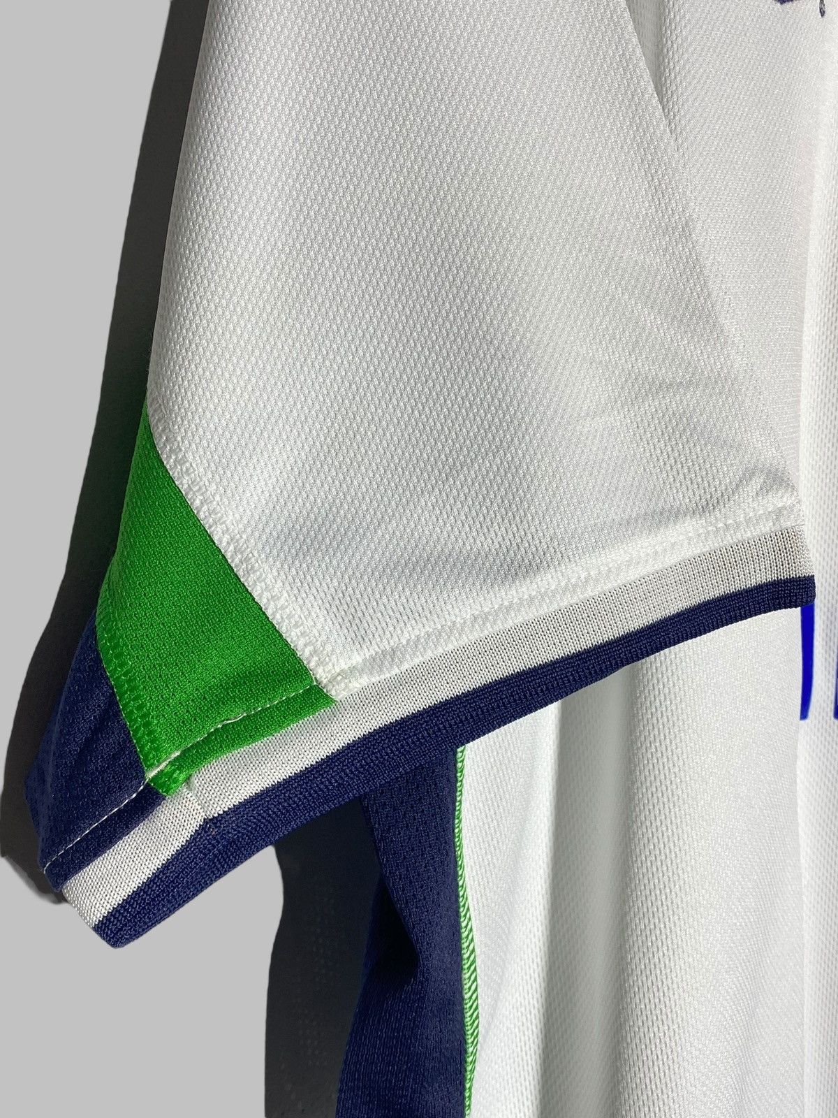Umbro #2 O’Shea Ireland National Team 2002 Away Football Shirt Size US XL / EU 56 / 4 - 4 Thumbnail