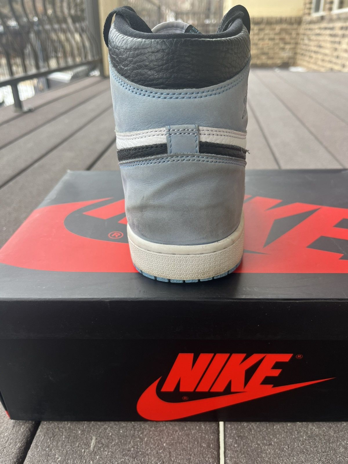 Jordan Brand Air Jordan 1 Retro High “University Blue” Size US 11 / EU 44 - 6 Thumbnail