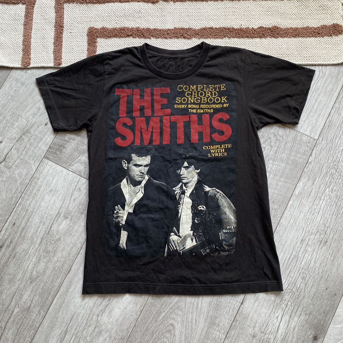 Band Tees VINTAGE THE SMITHS COMPLETE WITH LYRICS FADED T SHIRT Size US S / EU 44-46 / 1 - 1 Thumbnail