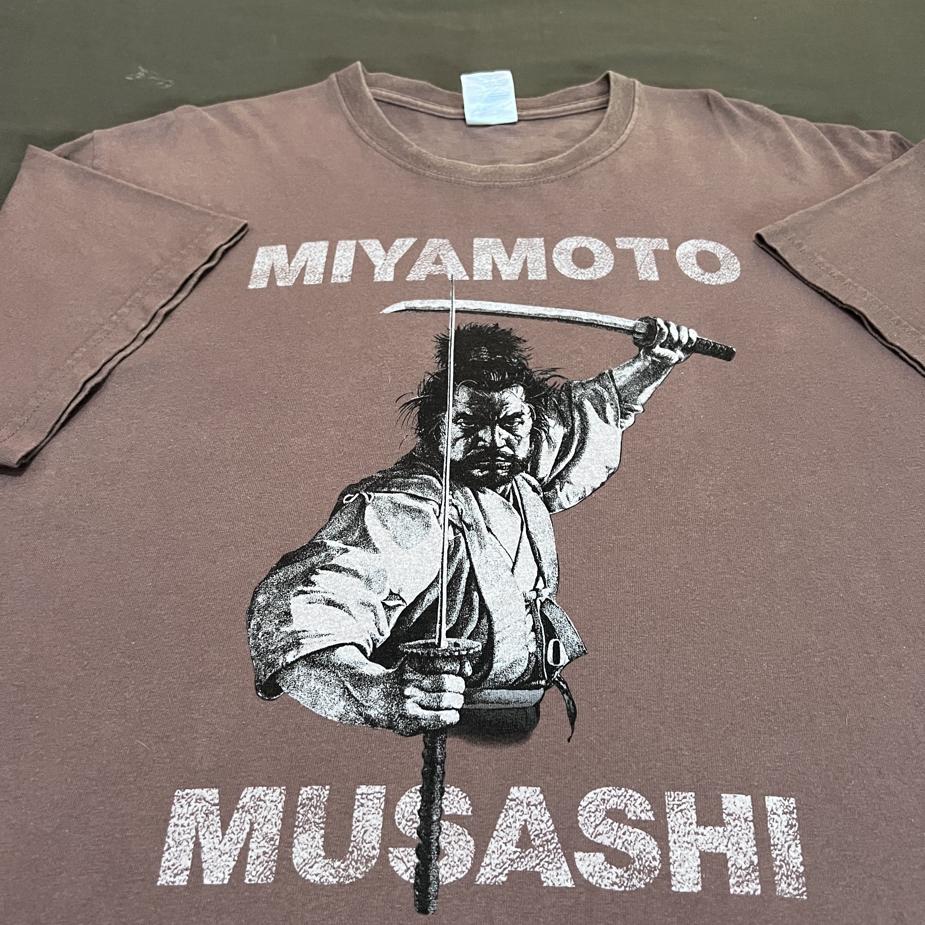 Cartoon Network × Japanese Brand × Vintage Vintage Y2K Miyamoto Musashi Bushido Vagabond Tee Faded Size US L / EU 52-54 / 3 - 1 Thumbnail