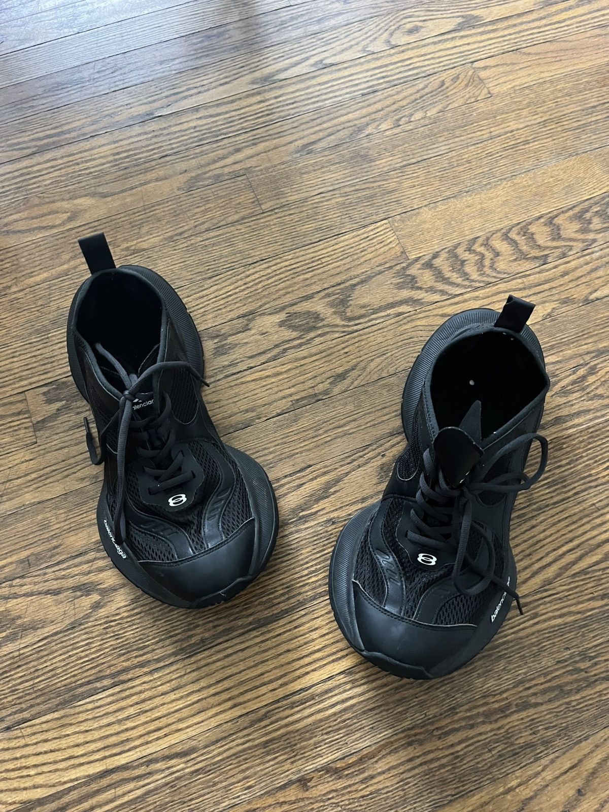 Balenciaga × Designer Balenciaga circuit black sneaker 12 Size US 12 / EU 45 - 1 Thumbnail