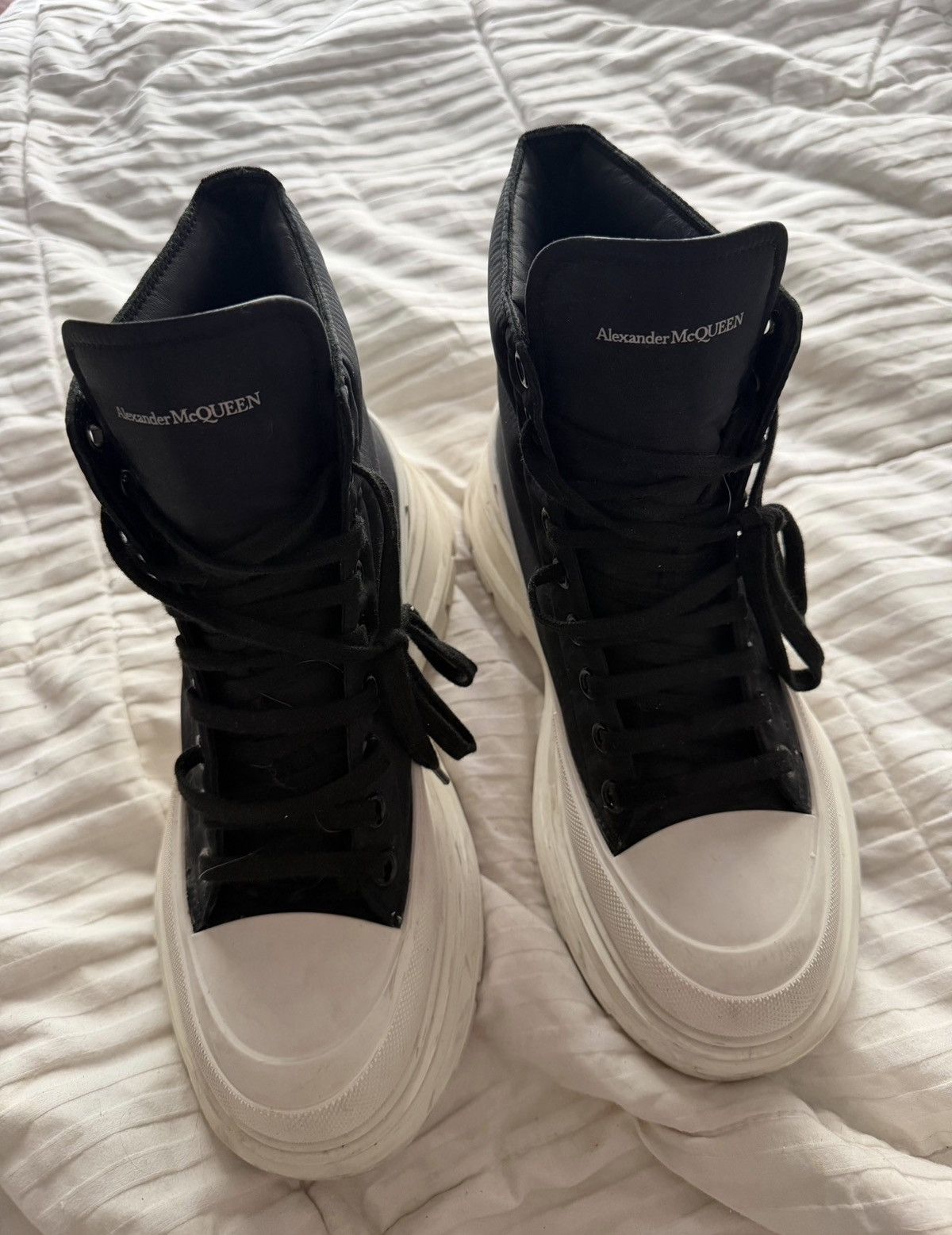 Alexander McQueen Alexander Mcqueen Tread Slick Boot Size US 9.5 / IT 39.5 - 2 Thumbnail