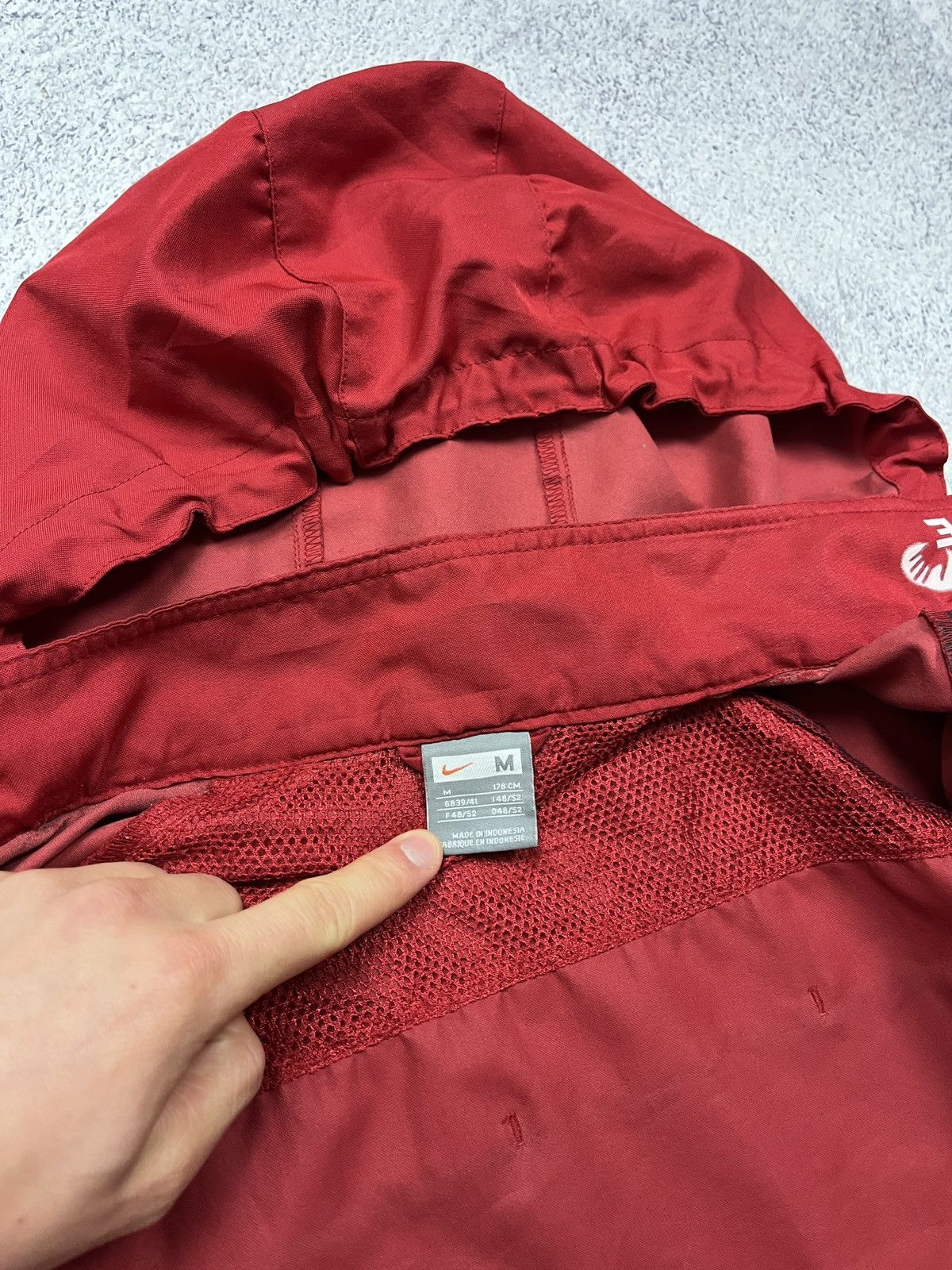 Vintage Vintage 00’s Nike Rot-Weiss Essen Soccer Track Jacket Rare Size US M / EU 48-50 / 2 - 9 Thumbnail