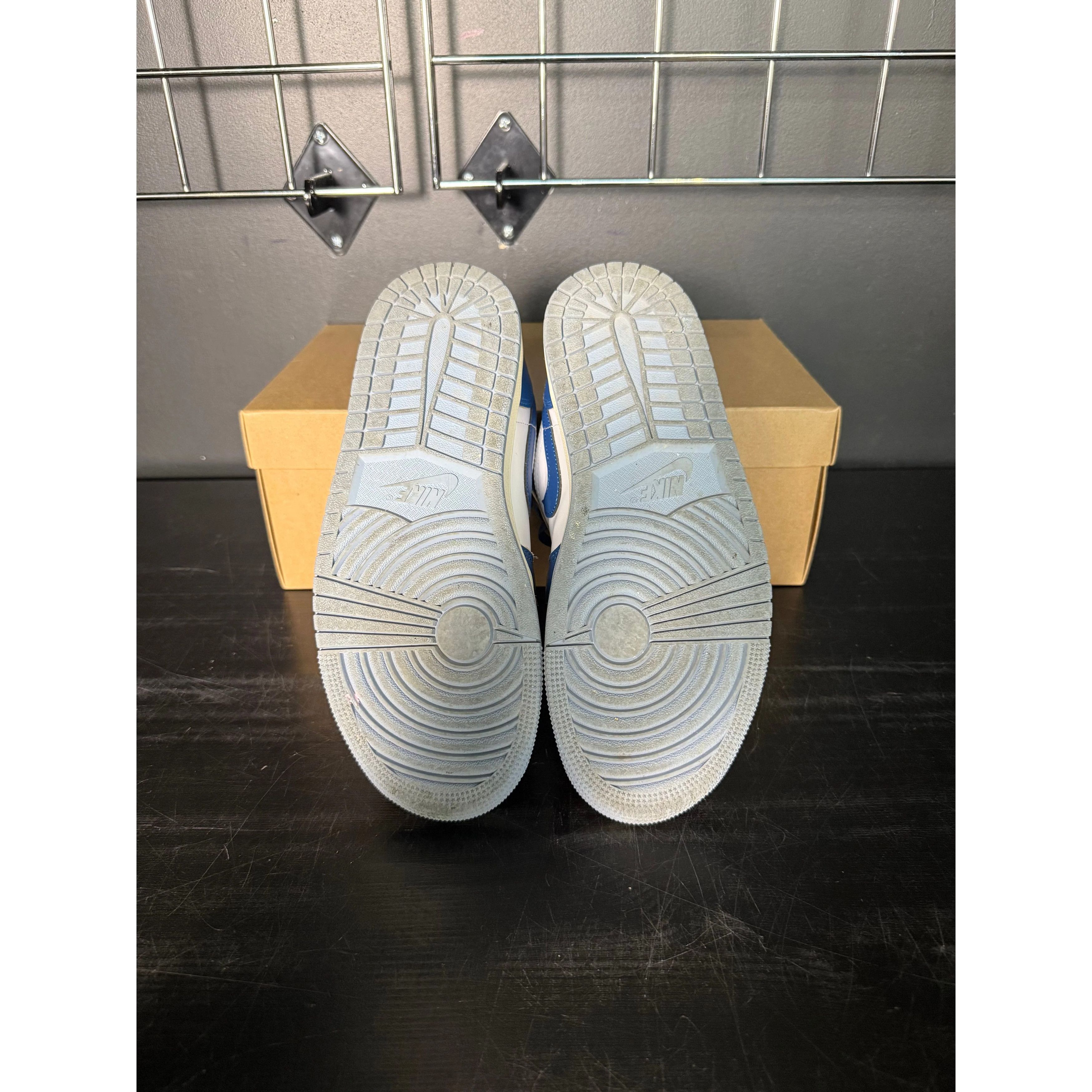 Jordan Brand Air Jordan 1 Low "Industrial Blue" **PRE-OWNED** REP. BOX Size US 7.5 / EU 40-41 - 5 Thumbnail
