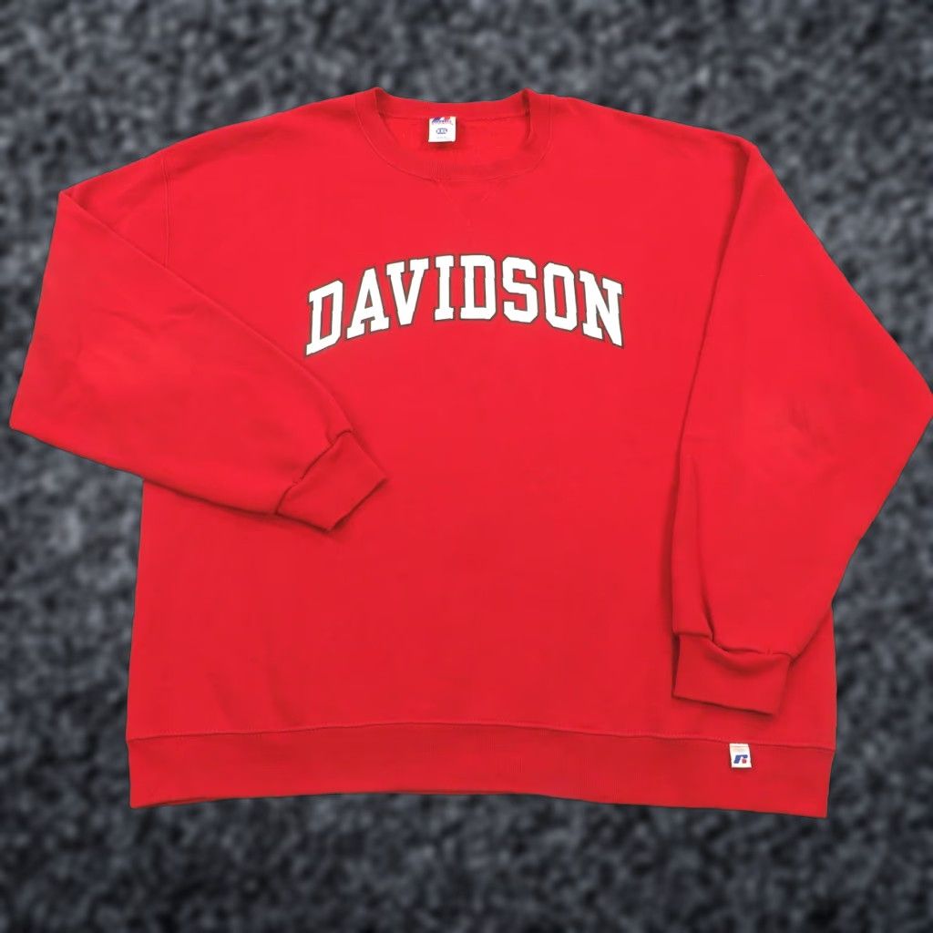 Russell Athletic Davidson Sweatshirt Mens 2XL Red Russell Athletic Pullover Crewneck College Logo Graphic Print Size US XXL / EU 58 / 5 - 1 Thumbnail