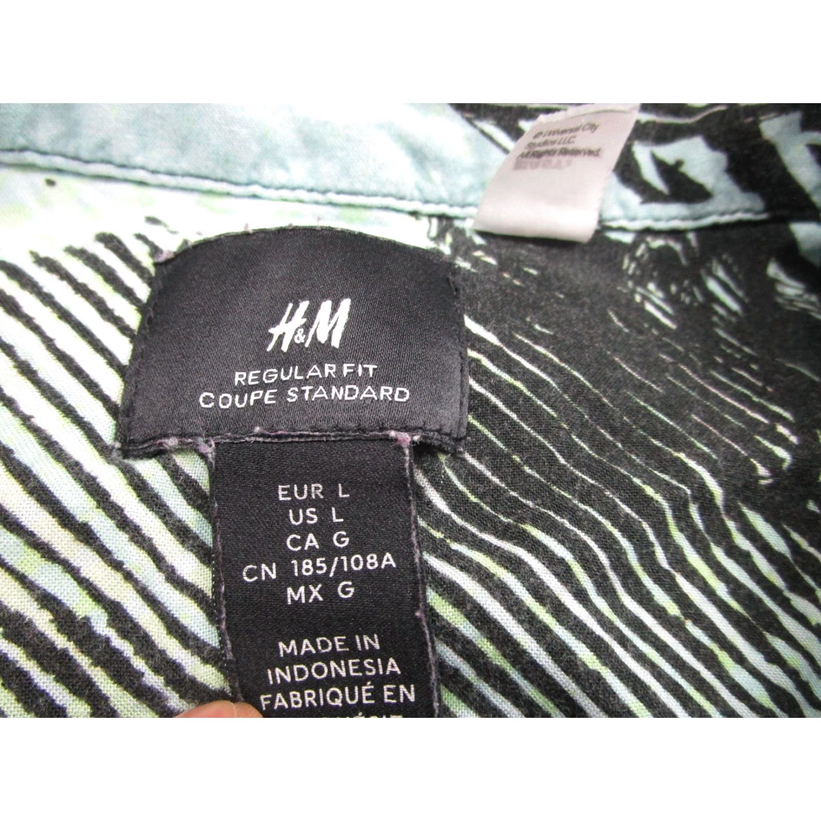 H&M Fast & Furious Shirt Mens Large Green H&M Short Sleeve Graphic Car Button Front Size US L / EU 52-54 / 3 - 4 Thumbnail