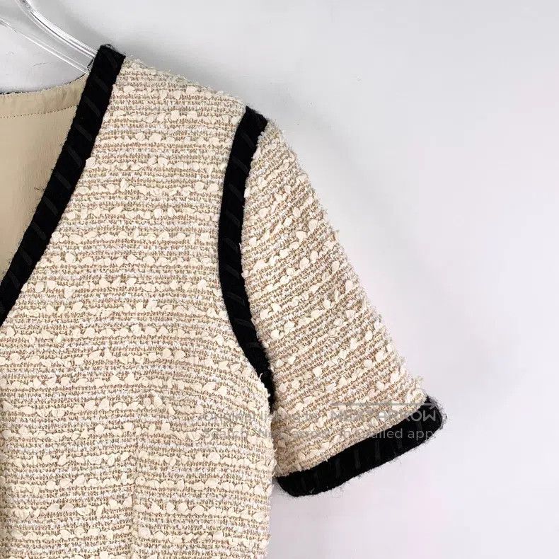 Gucci Gucci Beige tweed cotton V-neck single-breasted short-slee Size M / US 6-8 / IT 42-44 - 3 Thumbnail