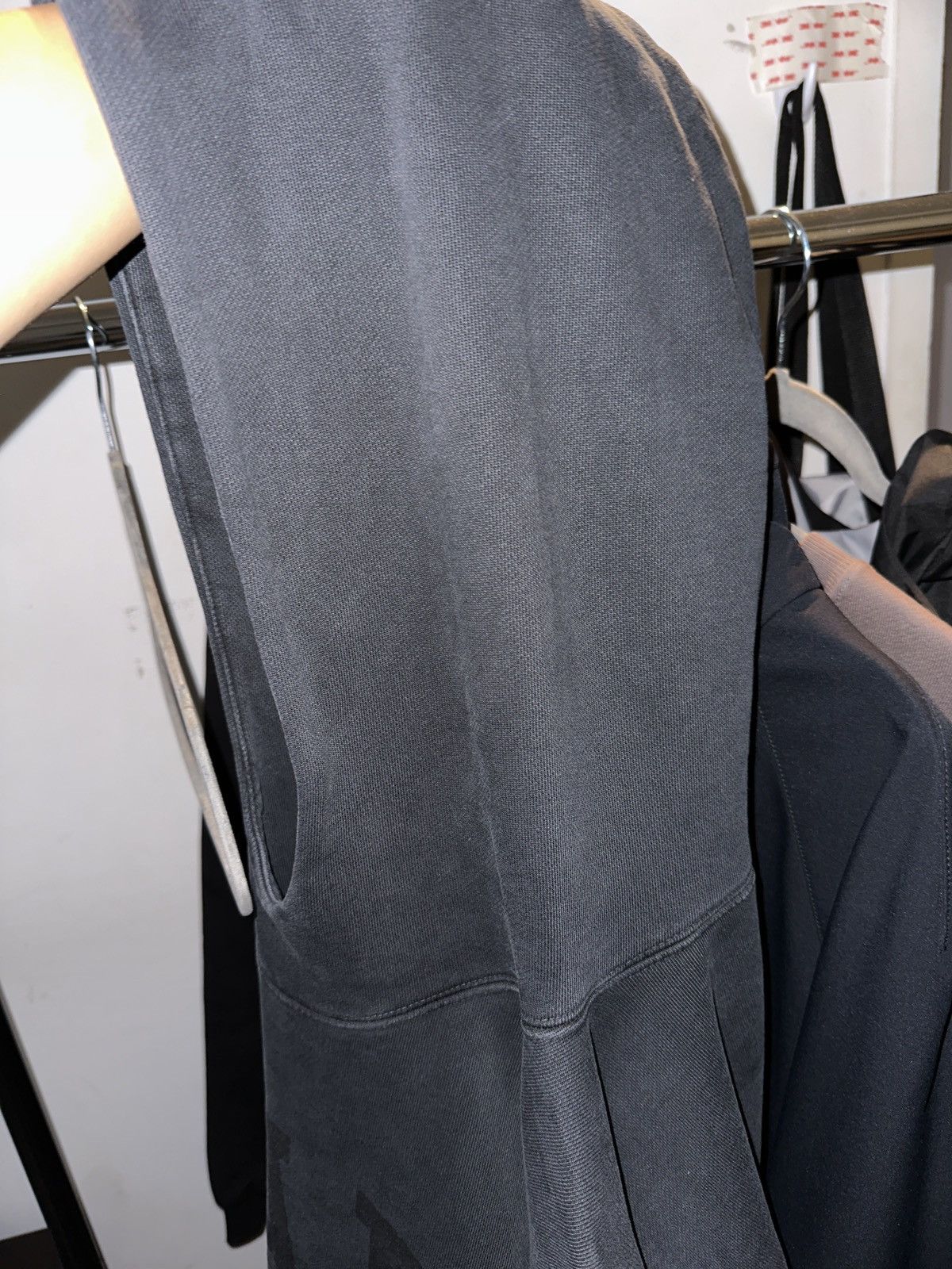 Gap × Kanye West WASHED BLACK Yeezy Gap Balenciaga Dove Gap × Kanye West WASHED BLACK Yeezy Gap Balenciaga Dove