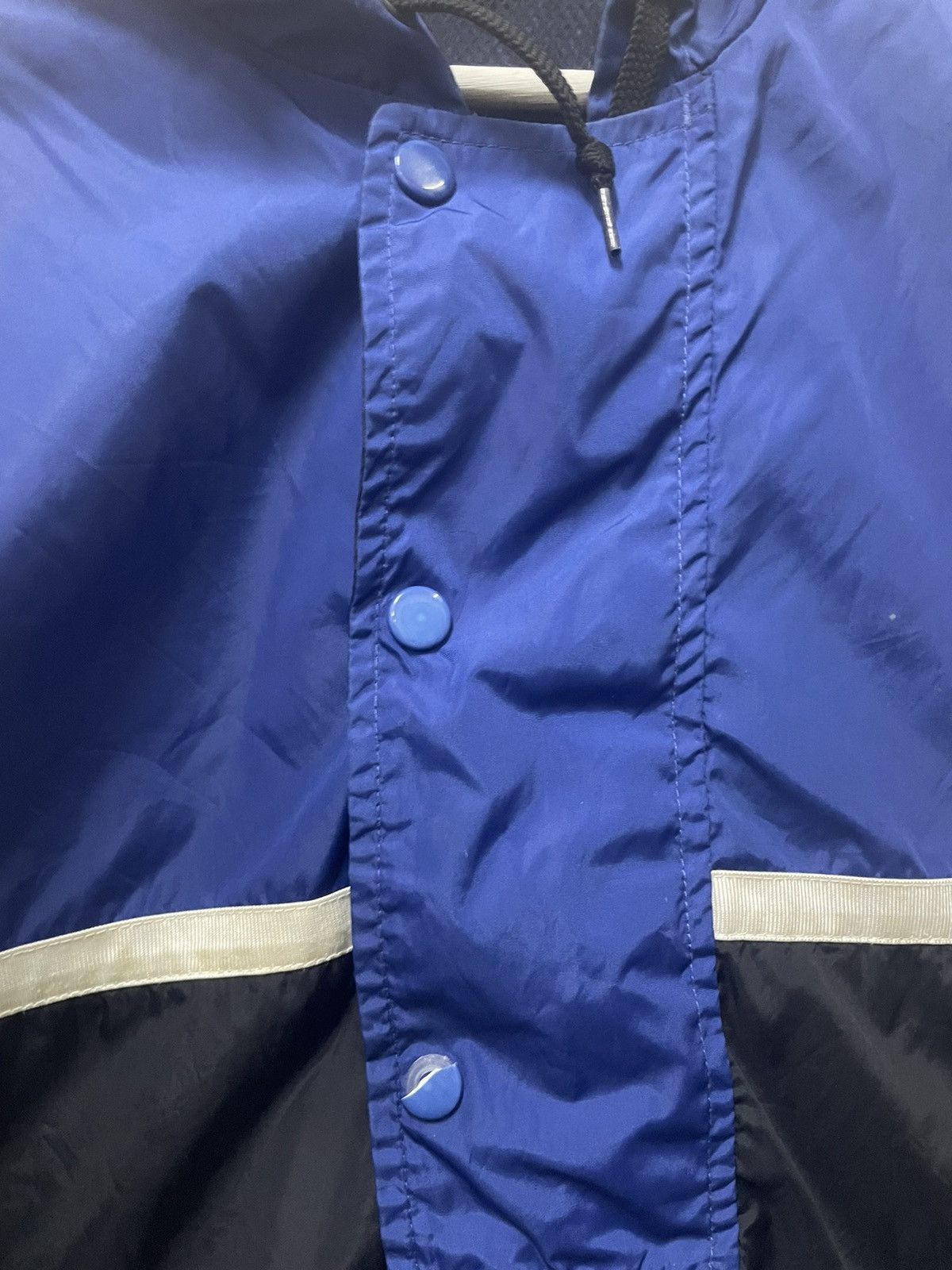 Nike × Vintage Vintage Nike Black Blue Windbreaker Size US L / EU 52-54 / 3 - 6 Thumbnail
